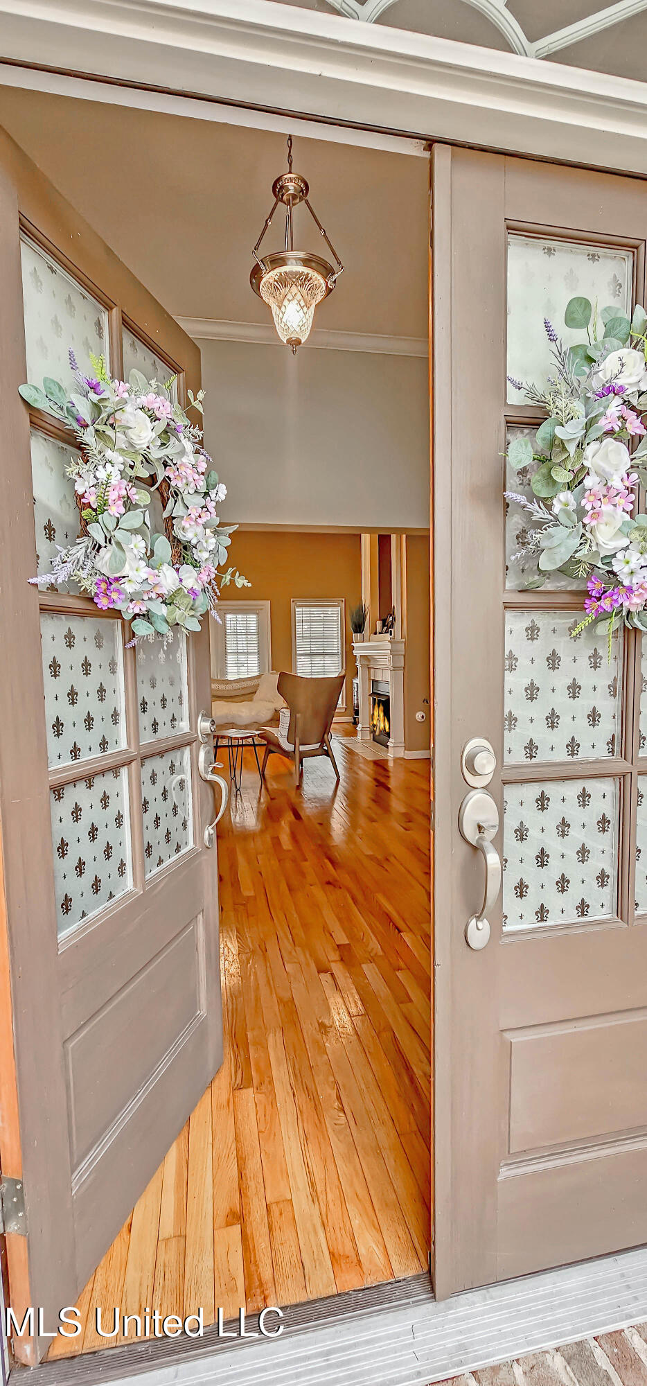 9855 Leslie Lane, Olive Branch, Mississippi image 3
