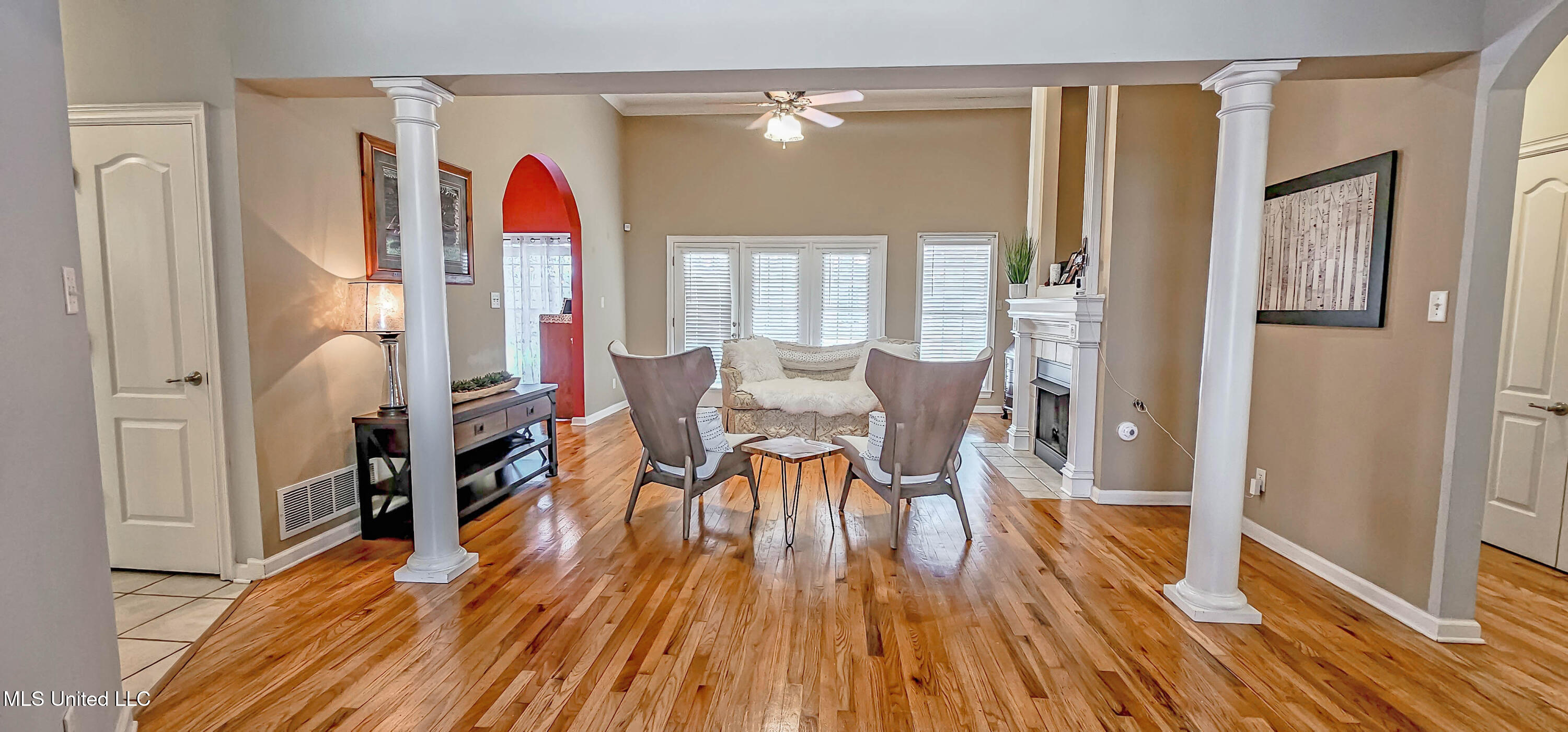 9855 Leslie Lane, Olive Branch, Mississippi image 6