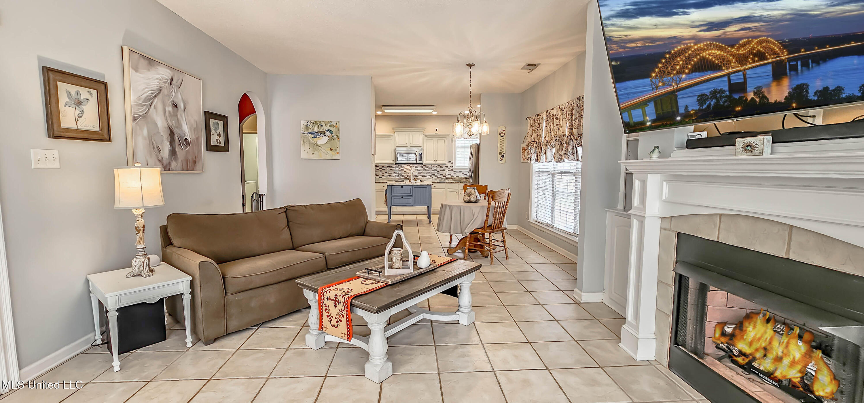 9855 Leslie Lane, Olive Branch, Mississippi image 25