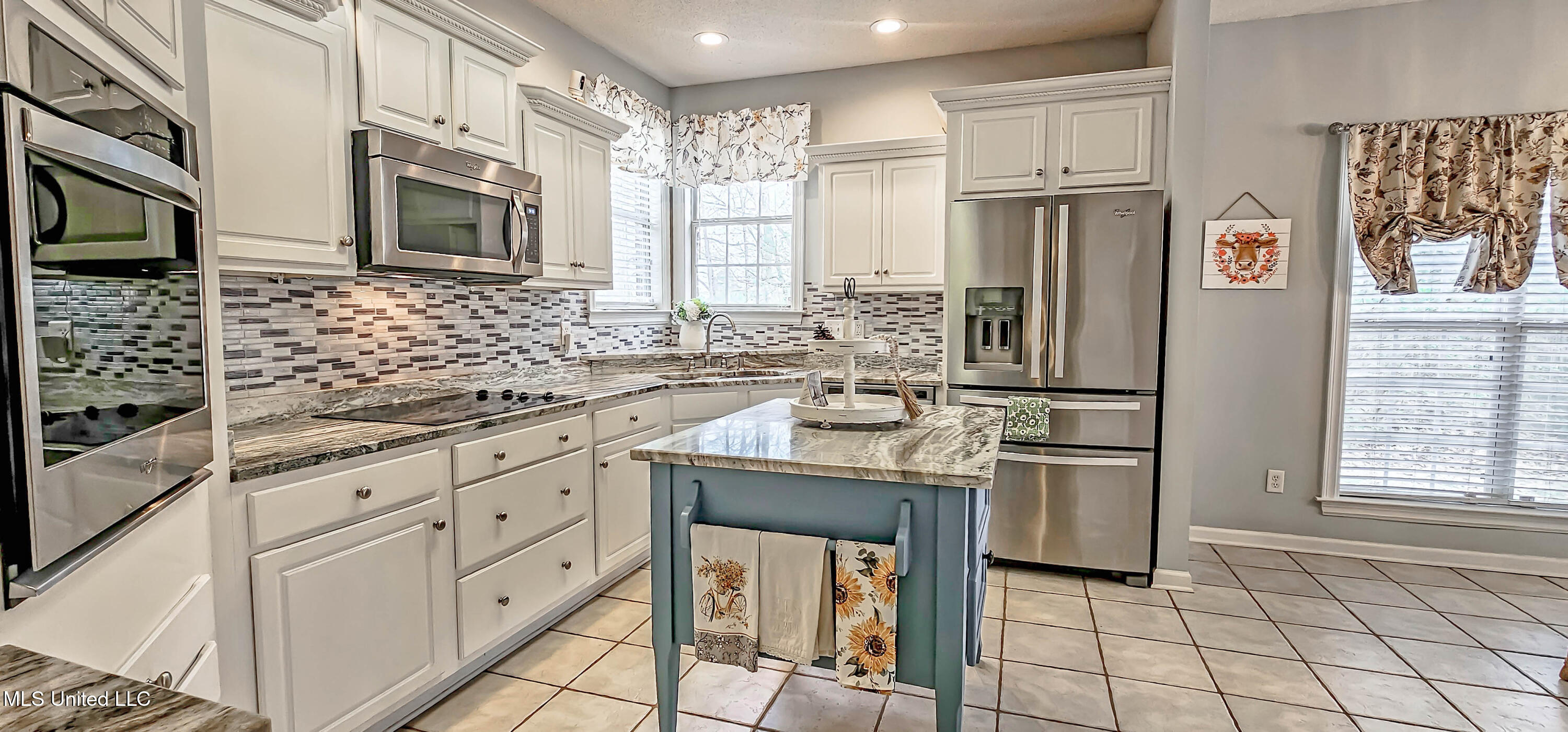 9855 Leslie Lane, Olive Branch, Mississippi image 17