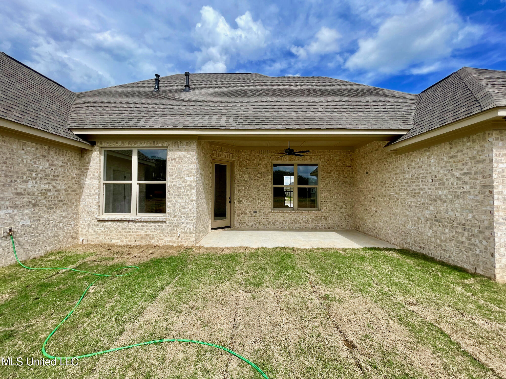 425 Aurora Circle, Canton, Mississippi image 32