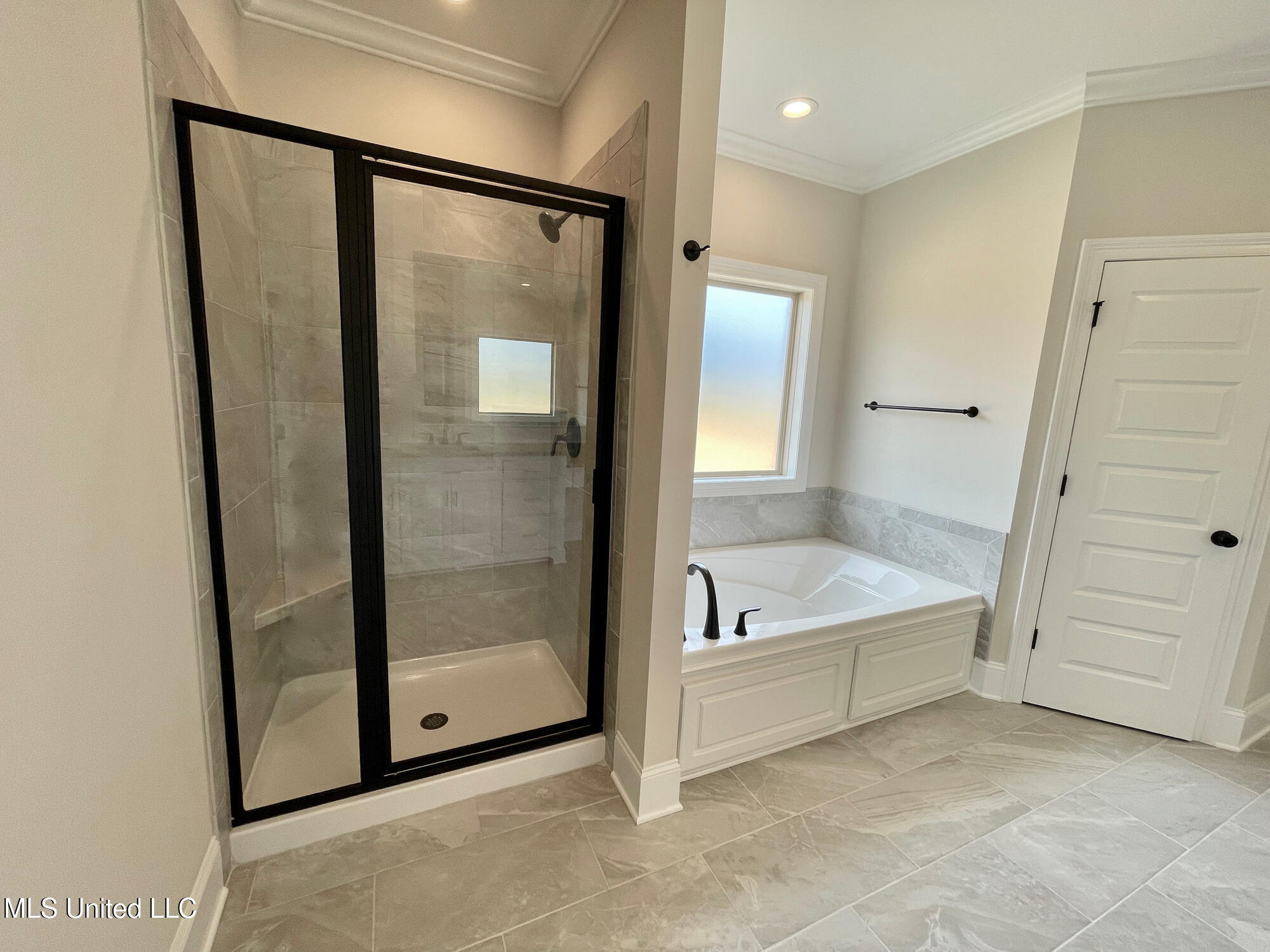 425 Aurora Circle, Canton, Mississippi image 25
