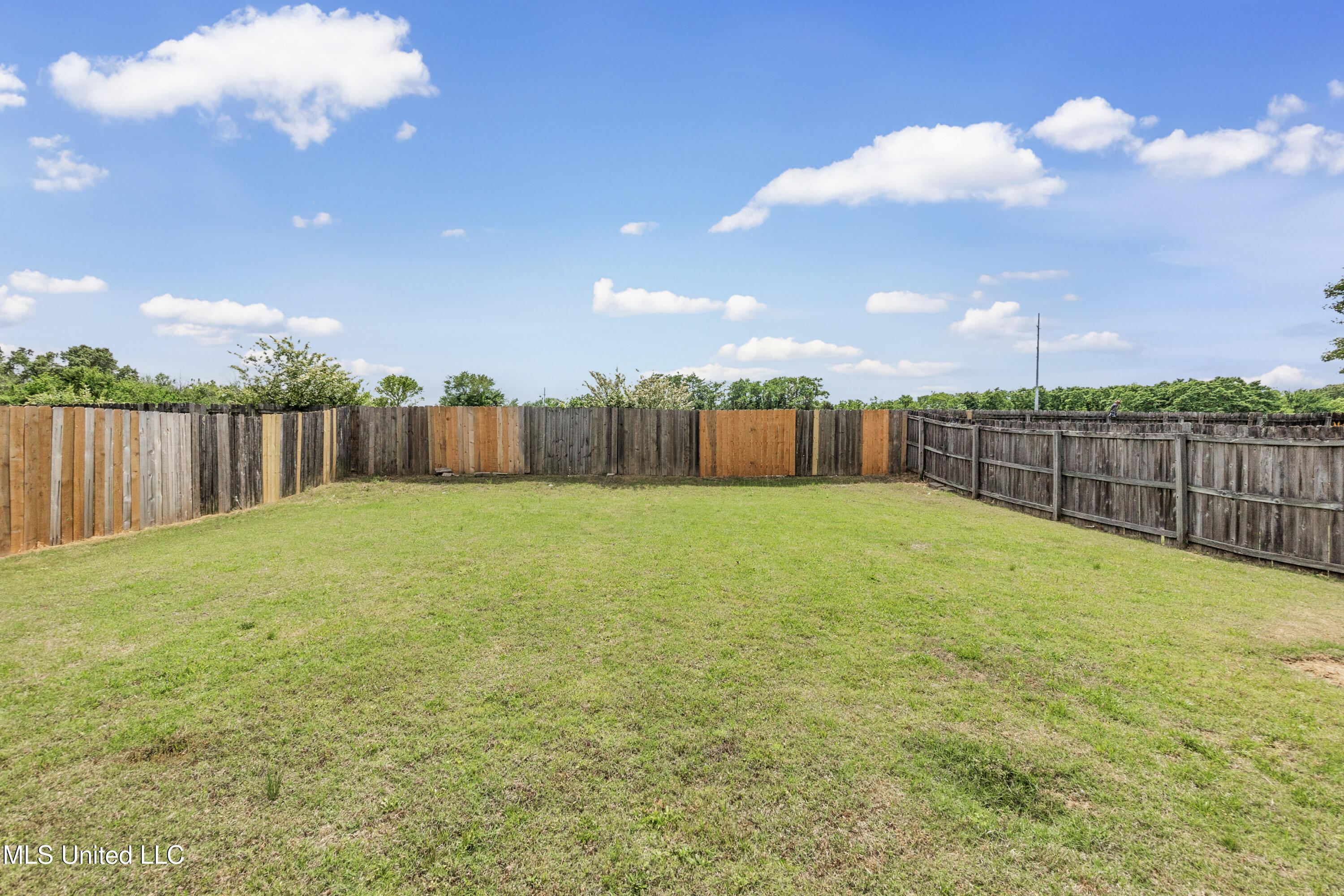 10627 Pecan View Drive, Olive Branch, Mississippi image 30
