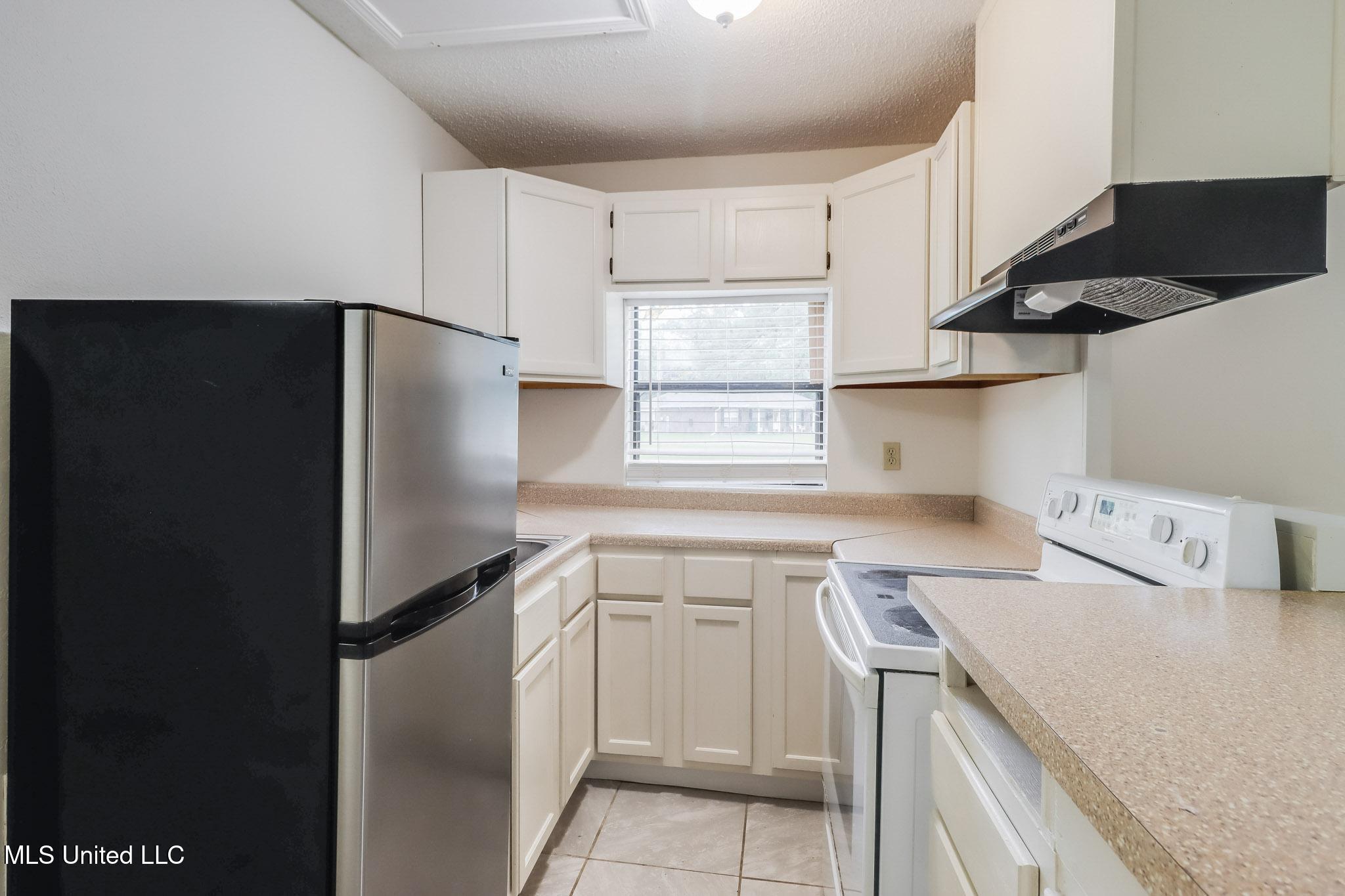 6909 Elder Ferry Road, Moss Point, Mississippi image 24