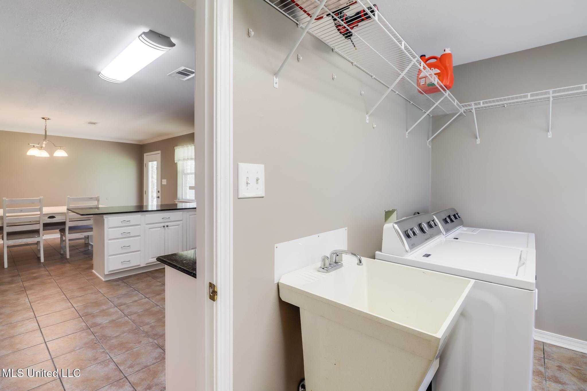 28121 Dusty Lane, Picayune, Mississippi image 11