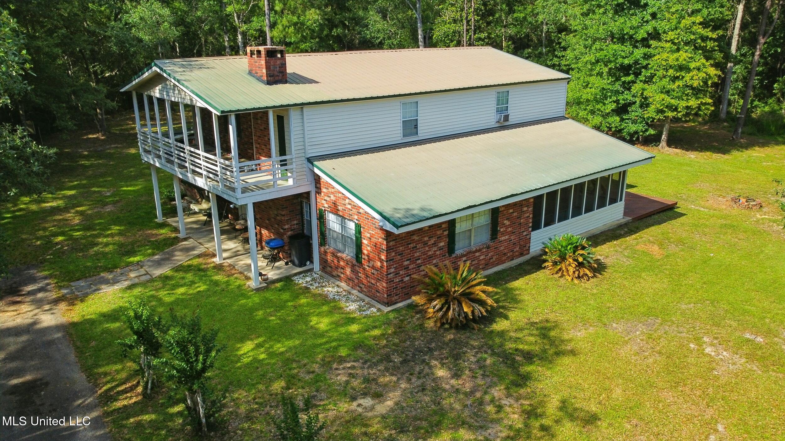 18 Shamrock Lane, Carriere, Mississippi image 10