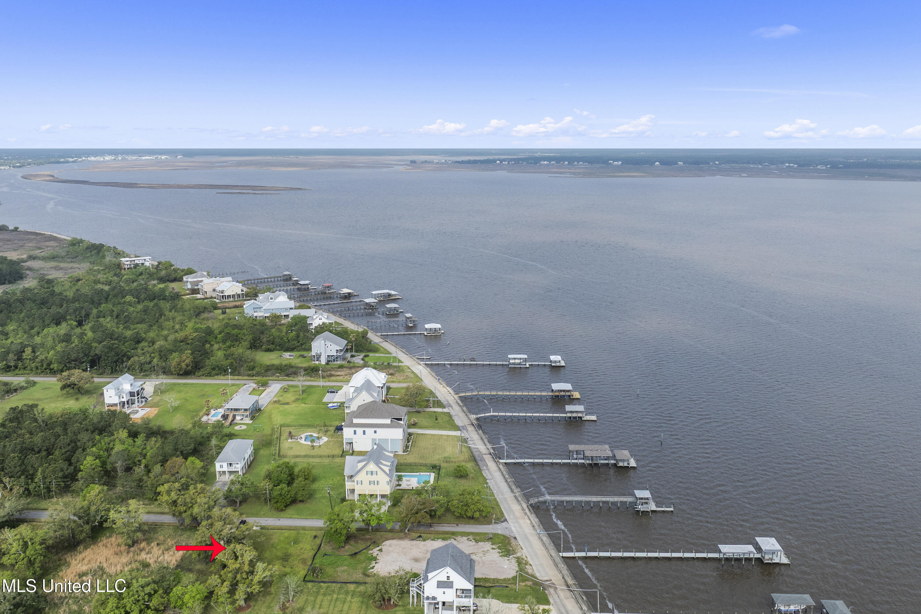 1492 N Beach Boulevard, Bay Saint Louis, Mississippi image 9