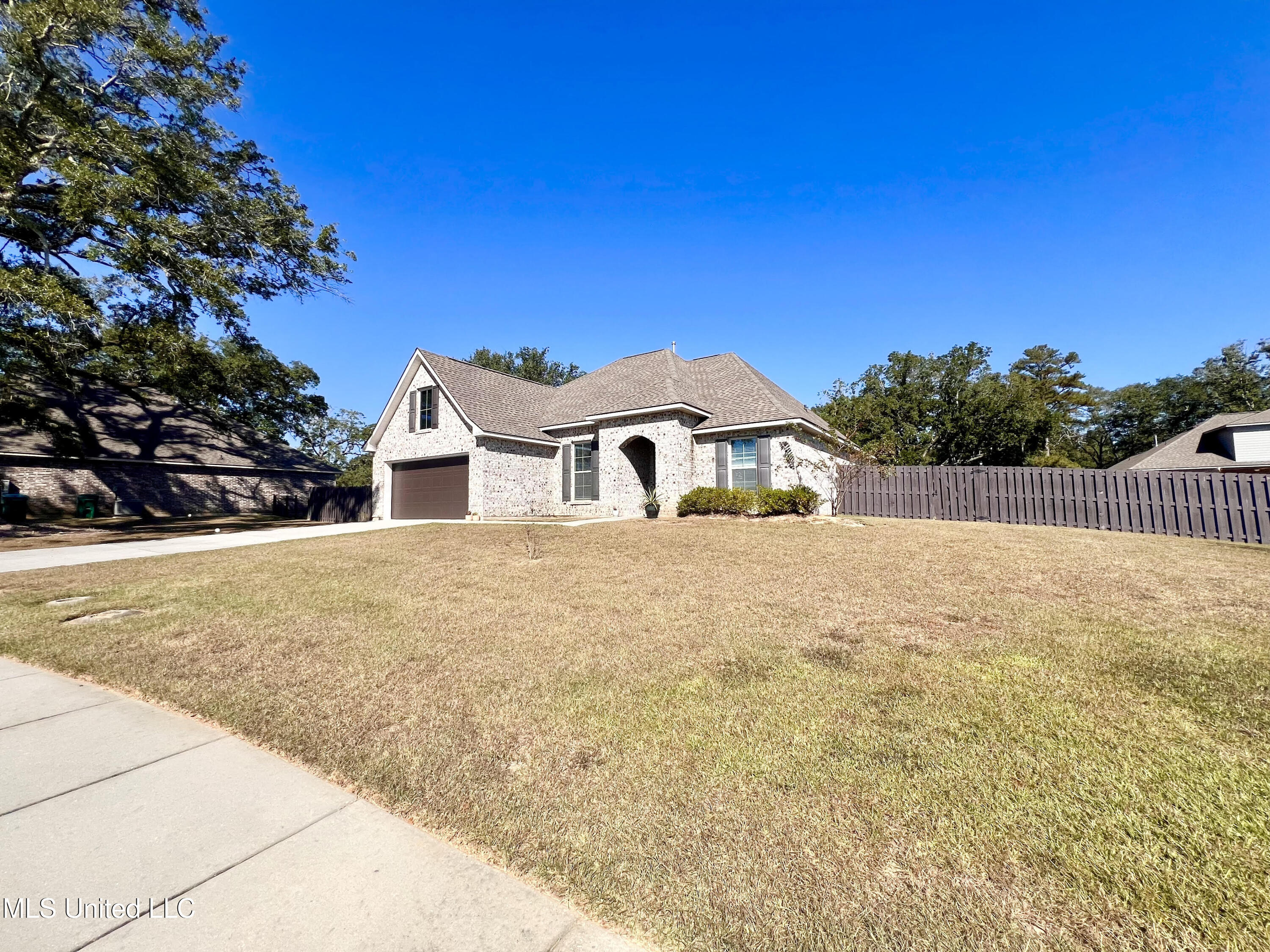 12092 Grand Oaks Drive, Gulfport, Mississippi image 3