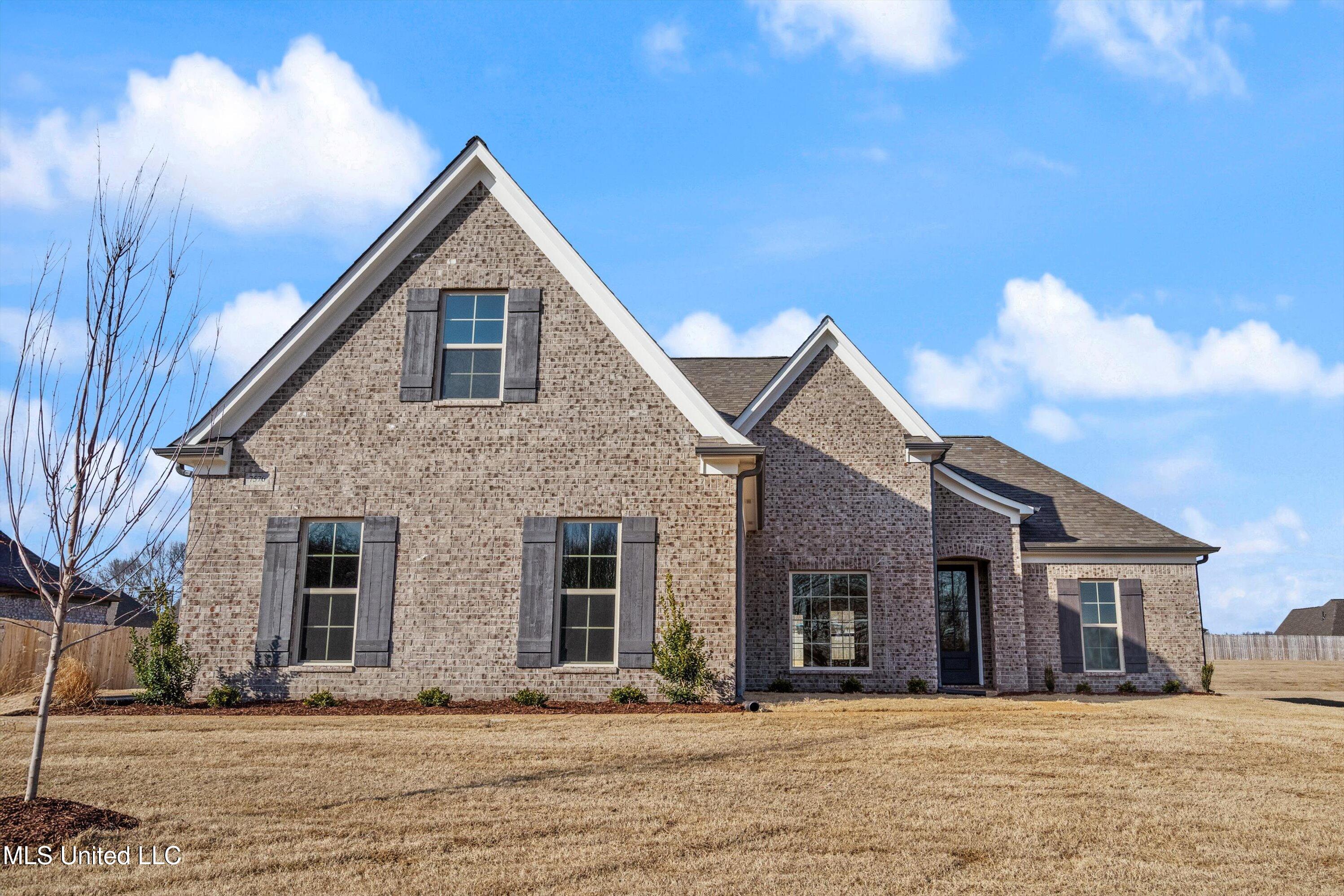 748 Lucas Lane, Hernando, Mississippi image 3