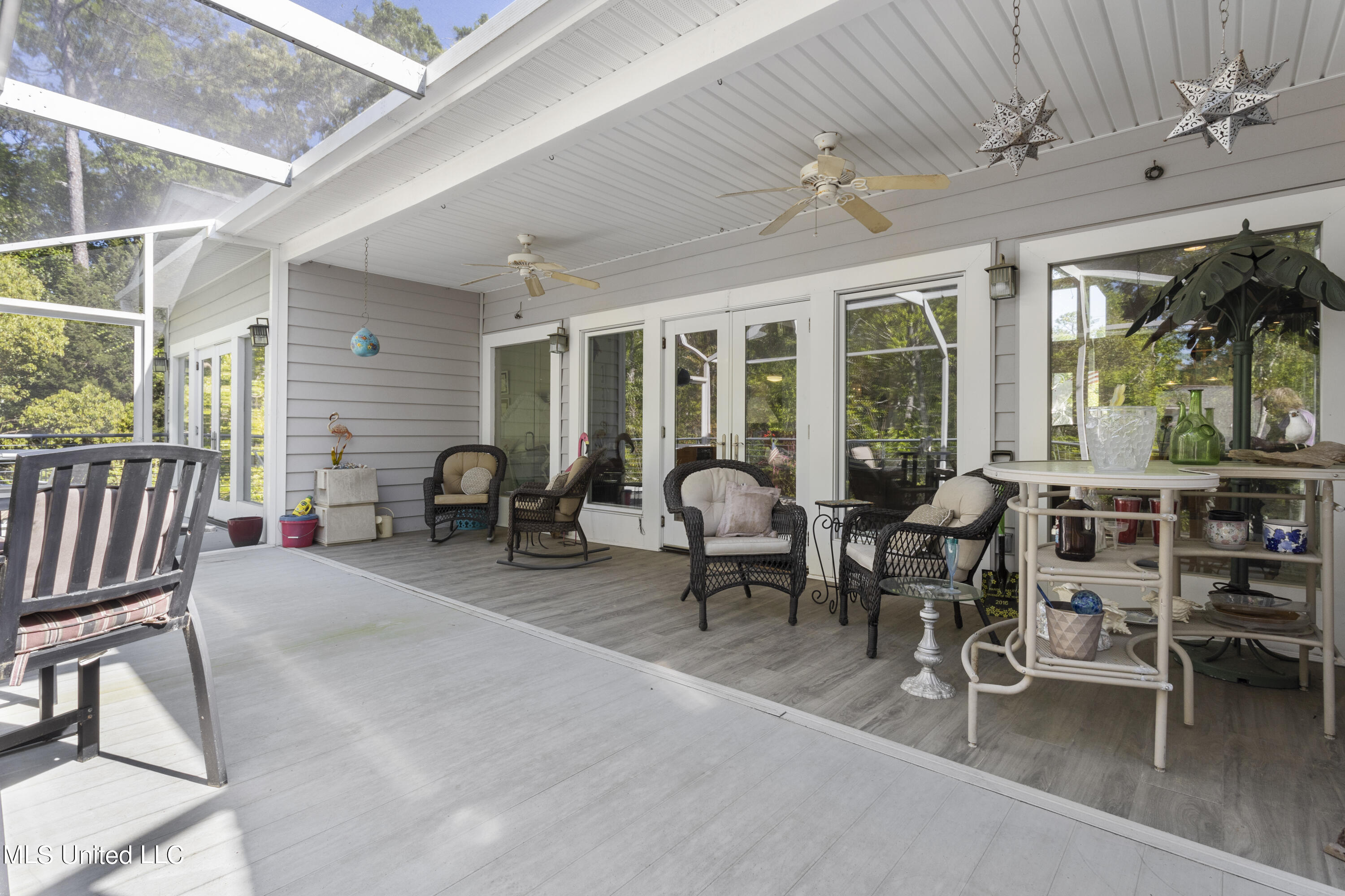 13904 Paraiso Road, Ocean Springs, Mississippi image 25