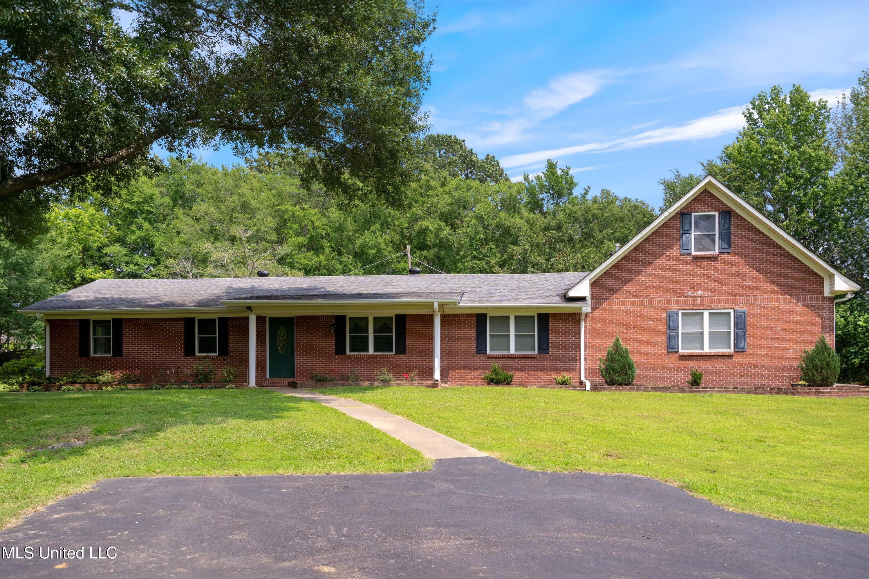560 Post Office Road, Coldwater, Mississippi image 1