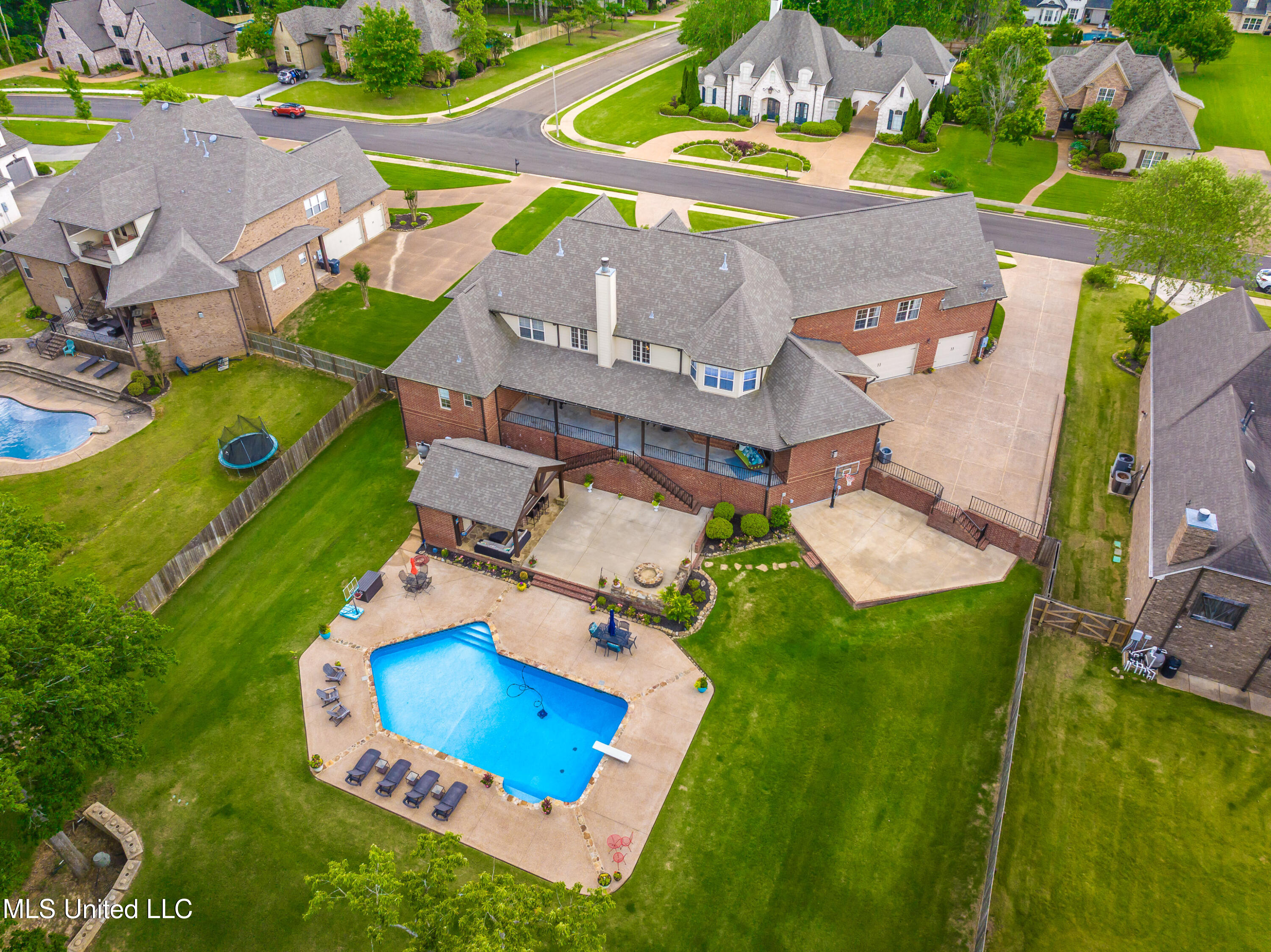 1800 Notting Hill Drive, Hernando, Mississippi image 47