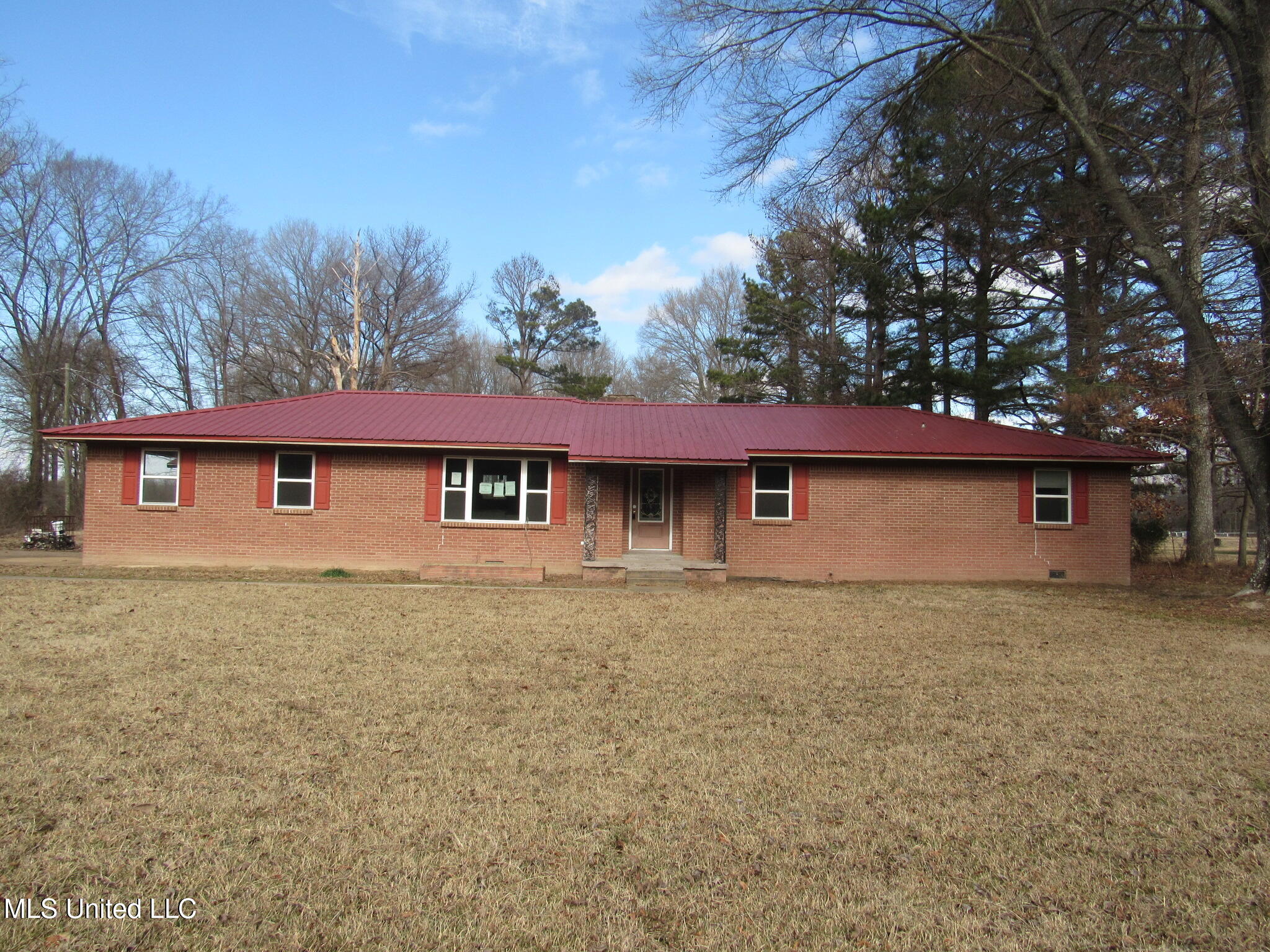 3443 Curtis Road, Batesville, Mississippi image 1