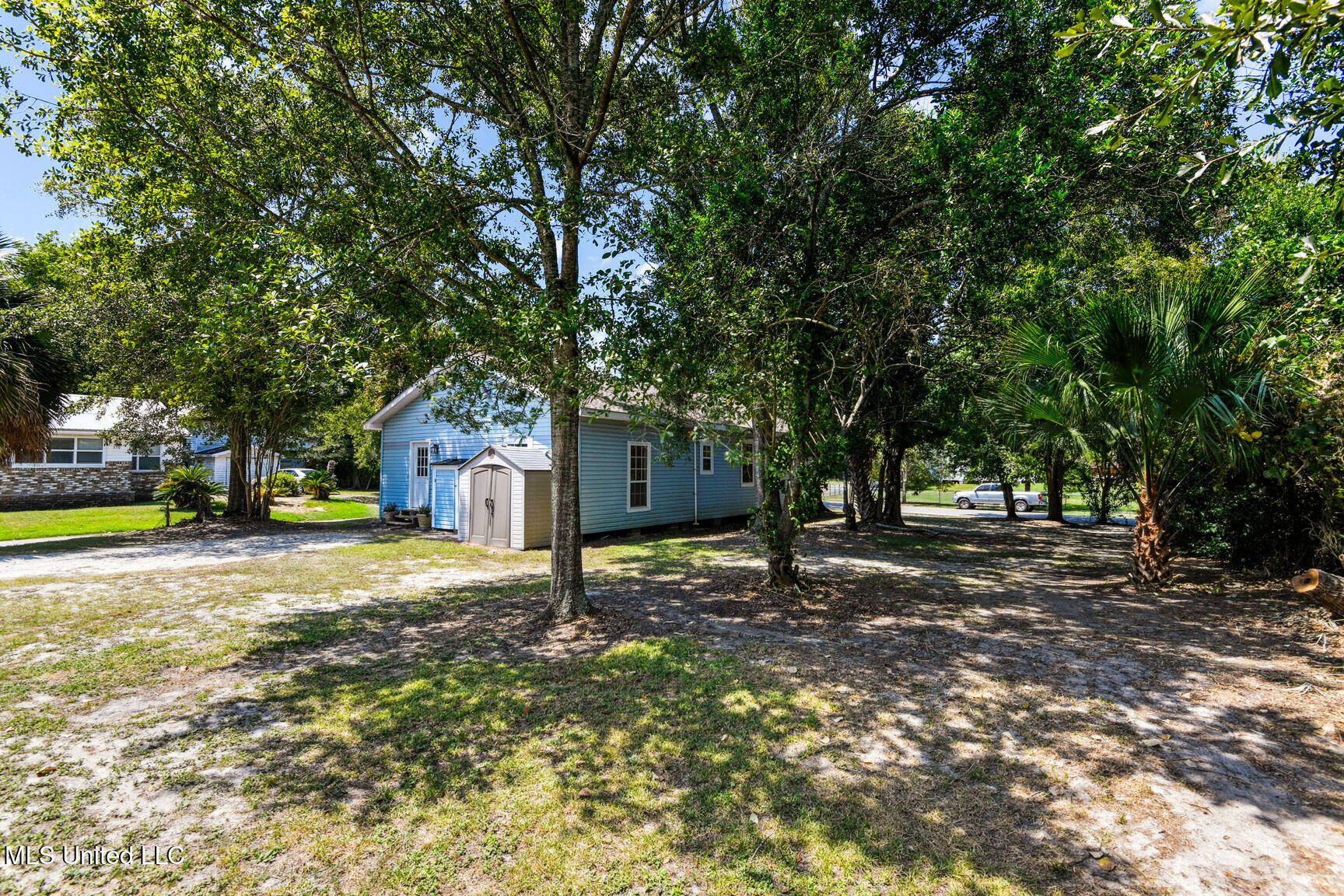 301 N Necaise Avenue, Bay Saint Louis, Mississippi image 14