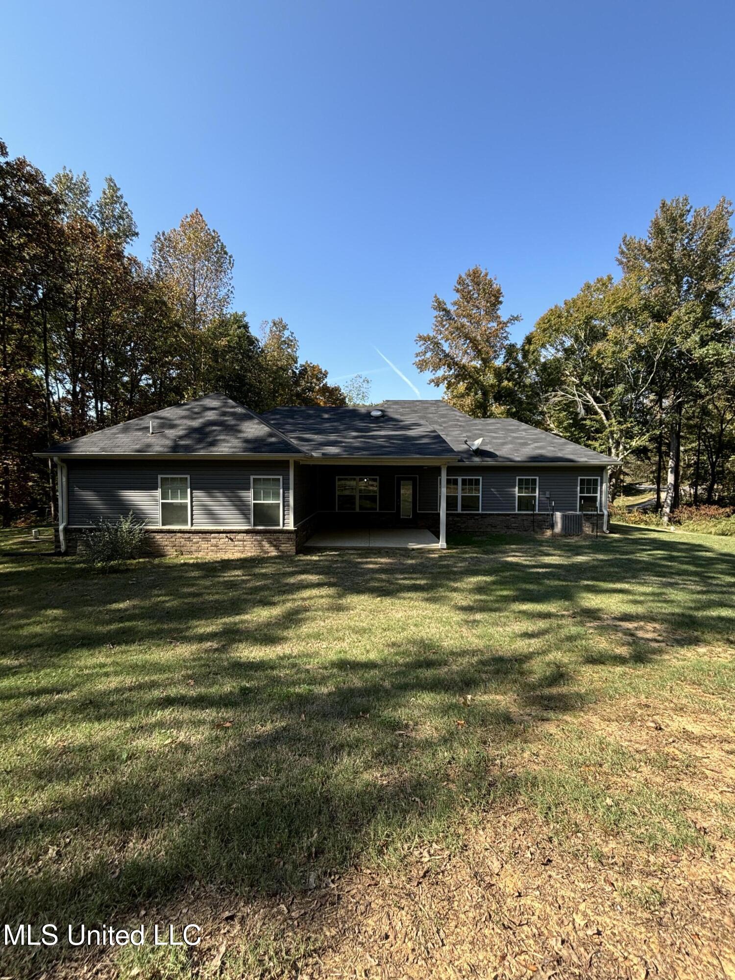 78 Beechtree Lane, Byhalia, Mississippi image 3