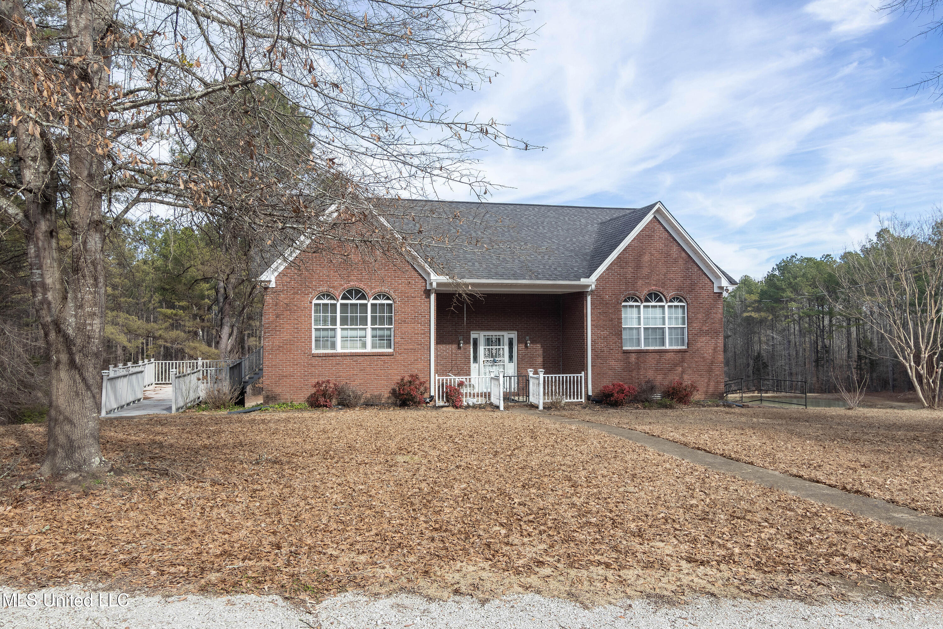 139 Lacy Ivy Road, Potts Camp, Mississippi image 1