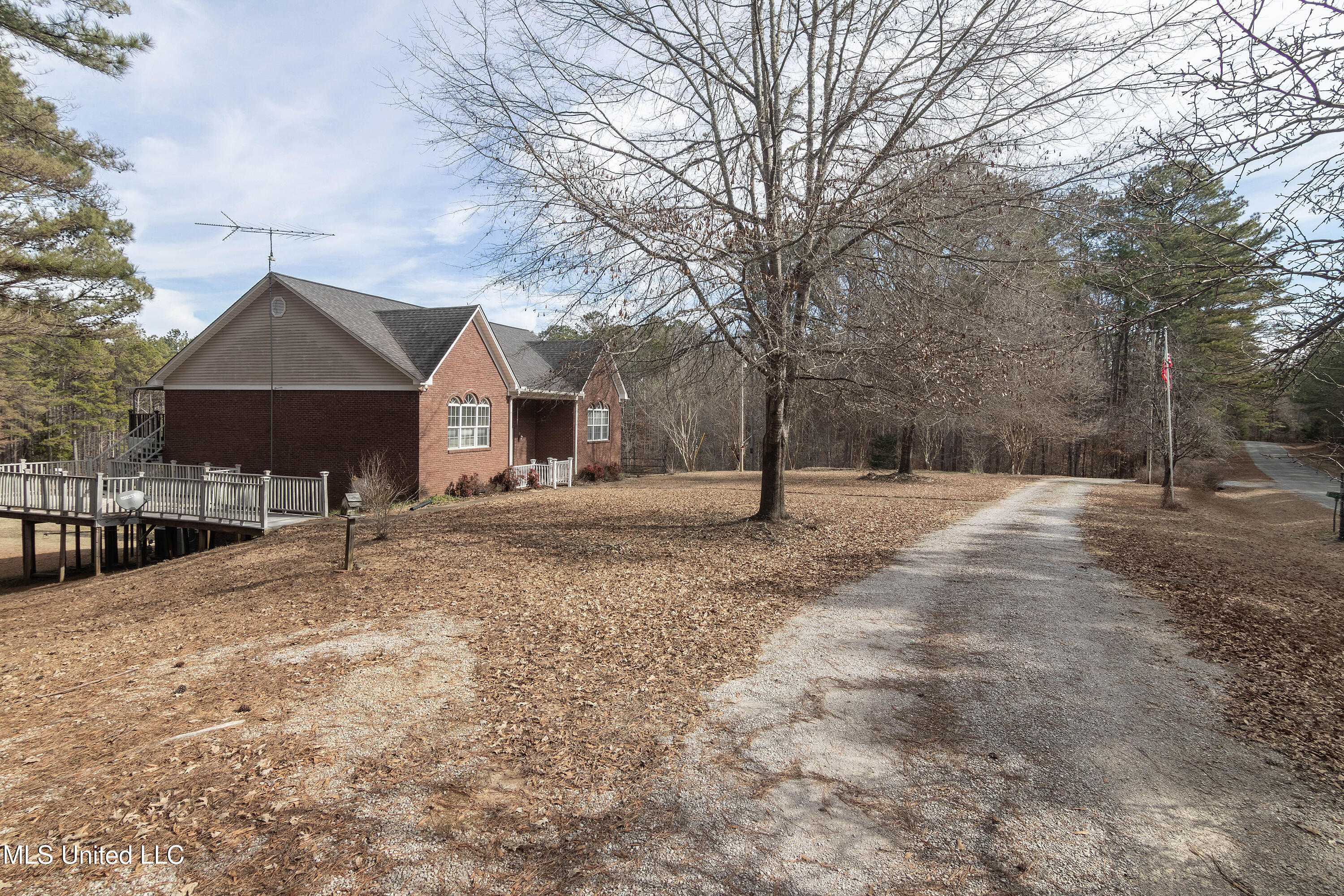 139 Lacy Ivy Road, Potts Camp, Mississippi image 31