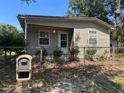 Homes For Rent - 1206 Beach Avenue<br/> Gulfport, MS 39501