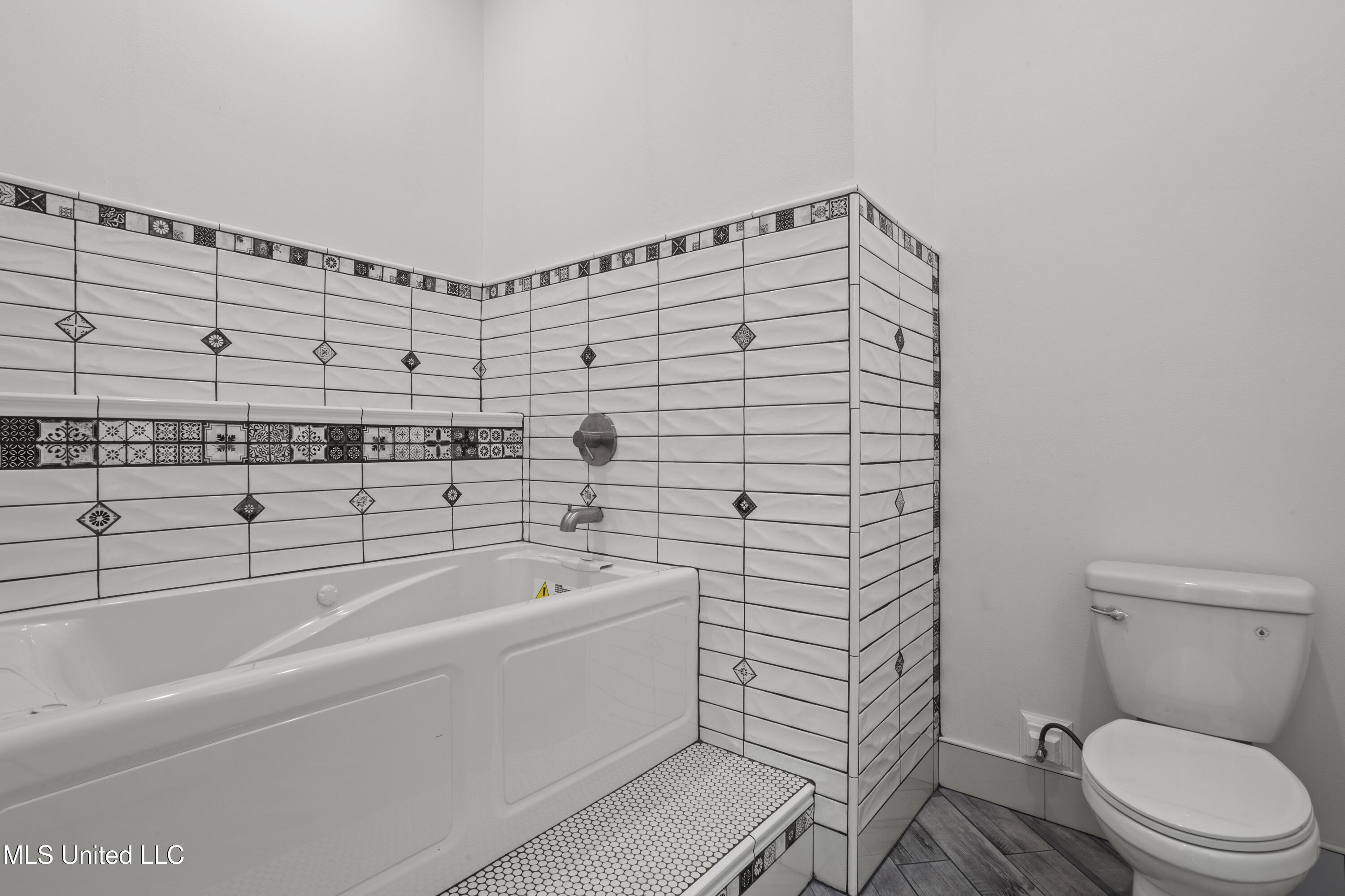 22190 Rd 357, Kiln, Mississippi image 30