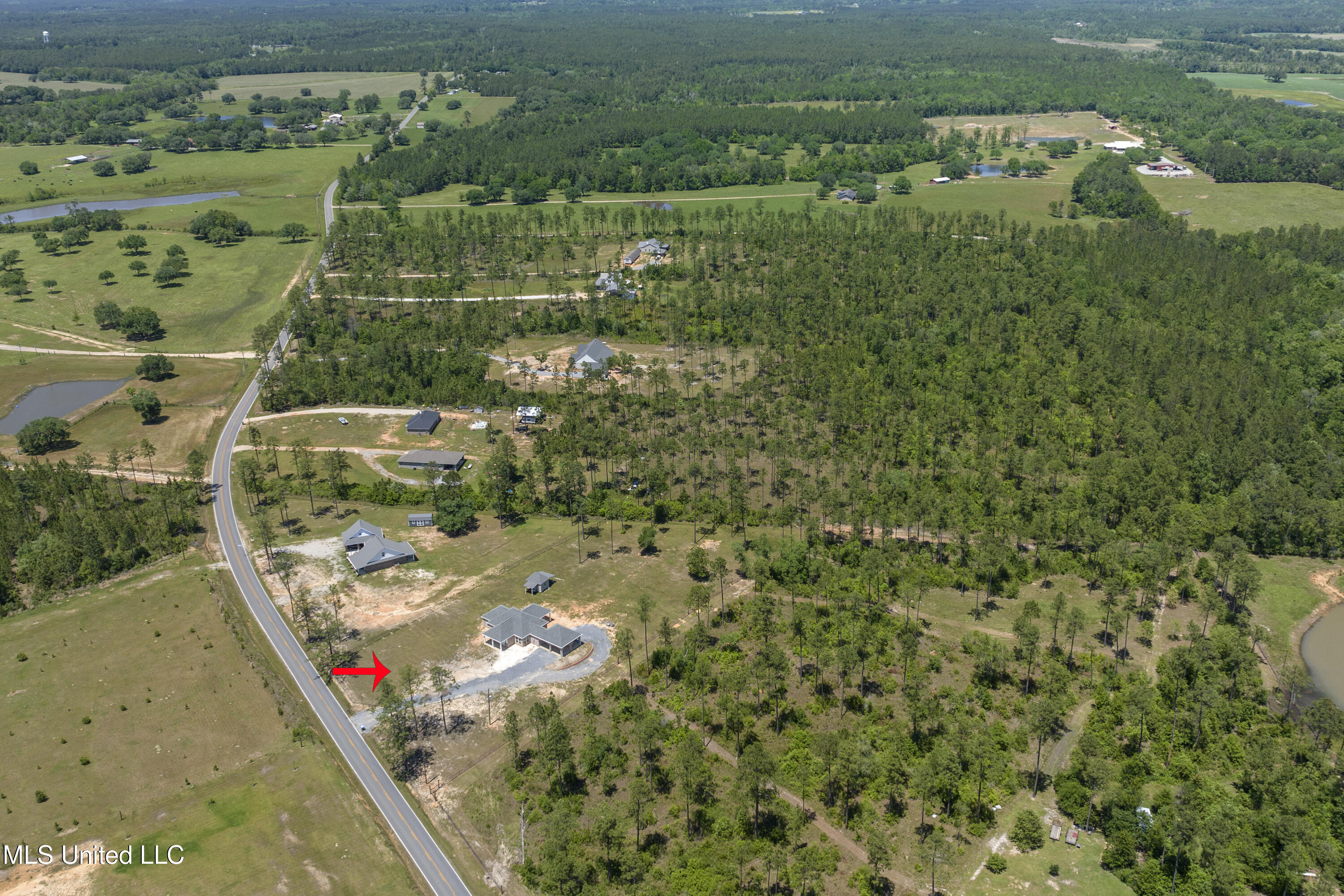 22190 Rd 357, Kiln, Mississippi image 45