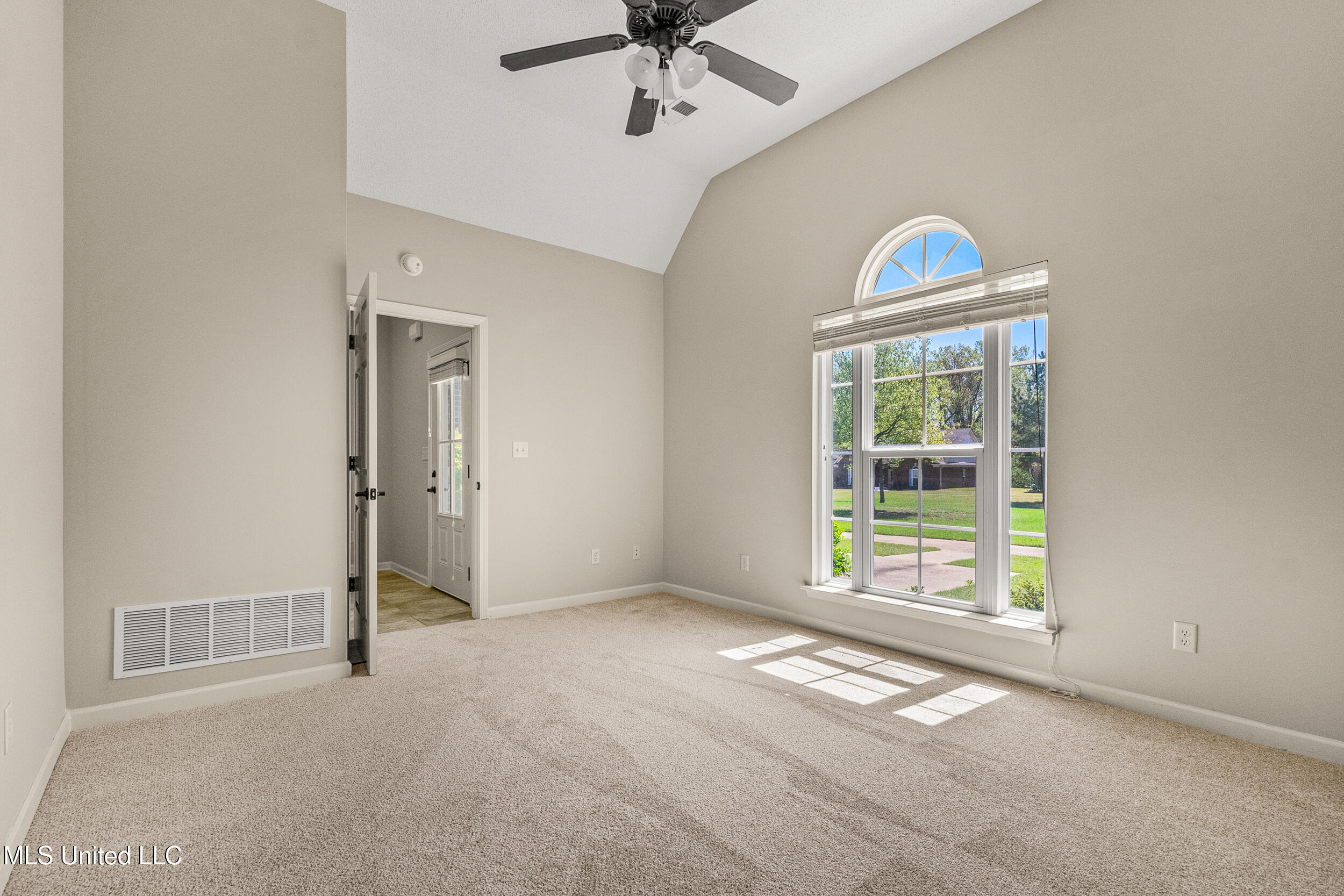 3211 Jade Lane, Southaven, Mississippi image 13