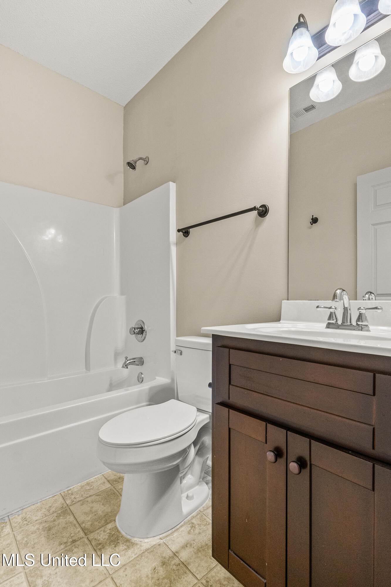 3211 Jade Lane, Southaven, Mississippi image 19