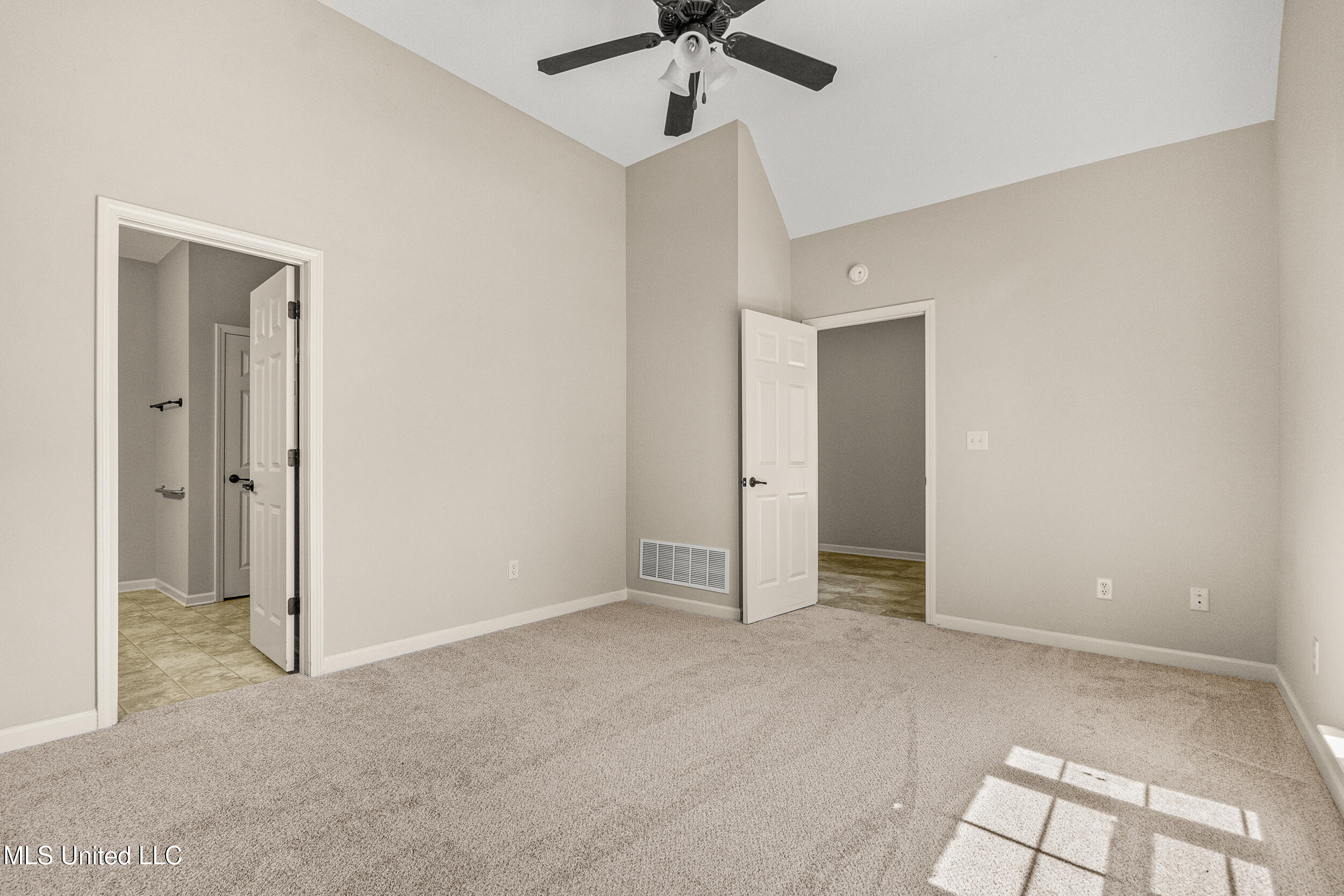 3211 Jade Lane, Southaven, Mississippi image 12