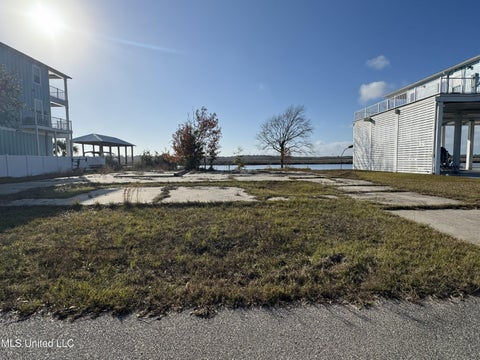 Vacant Land For Sale - 10187 S River Drive<br/> Biloxi, MS 39532