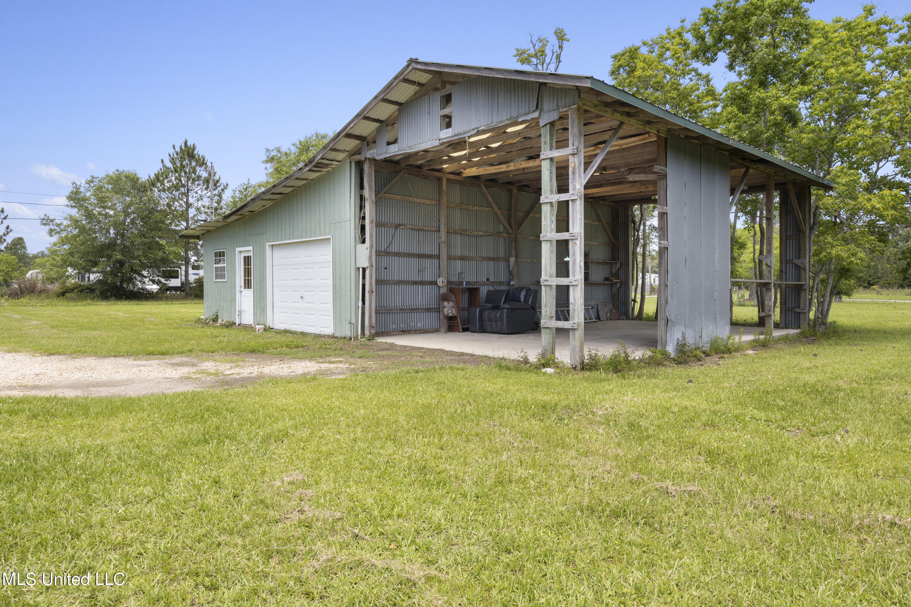 6306 Davis Road, Long Beach, Mississippi image 30