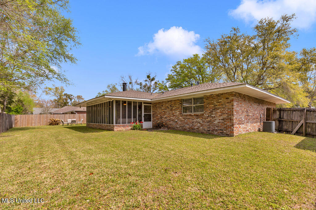 226 Boggs Circle, Long Beach, Mississippi image 32