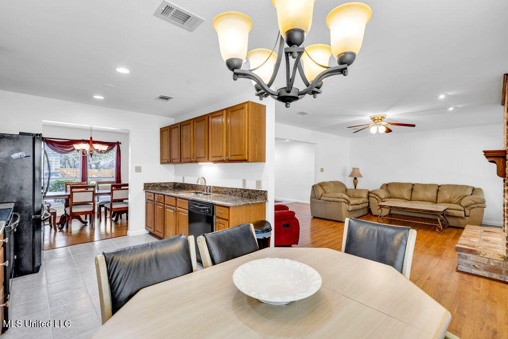 226 Boggs Circle, Long Beach, Mississippi image 15