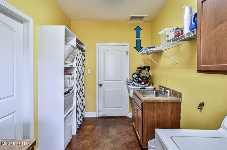 Nesbit, Mississippi 38651, United States, 5 Bedrooms Bedrooms, ,3 BathroomsBathrooms,Residential,Active,147804