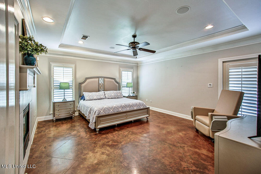 Nesbit, Mississippi 38651, United States, 5 Bedrooms Bedrooms, ,3 BathroomsBathrooms,Residential,Active,147804