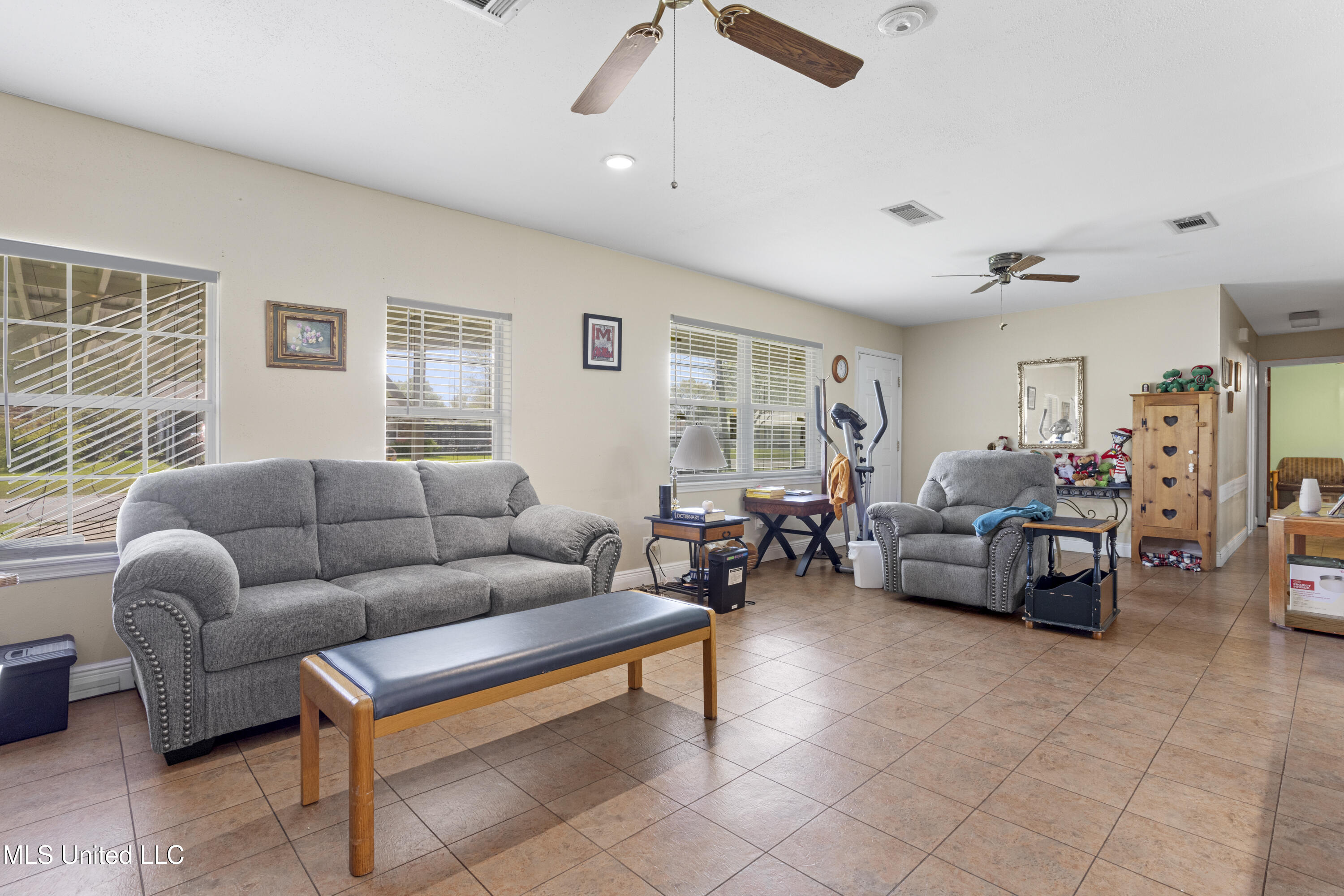 15401 Orleans Drive, Biloxi, Mississippi image 4