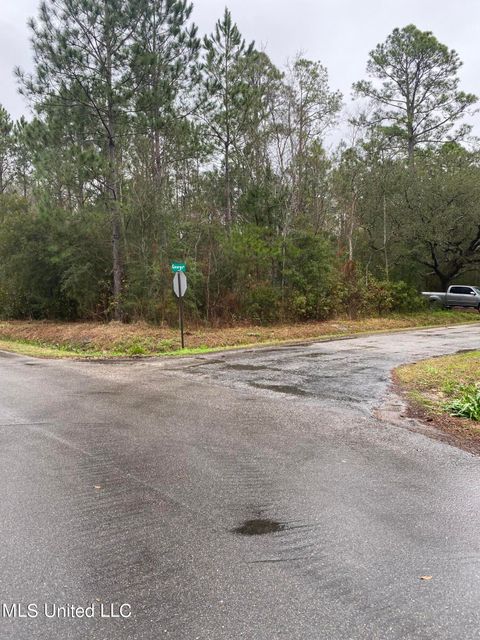 Vacant Land For Sale - 7096 George Street<br/> Hancock County, Bay Saint Louis, MS 39520
