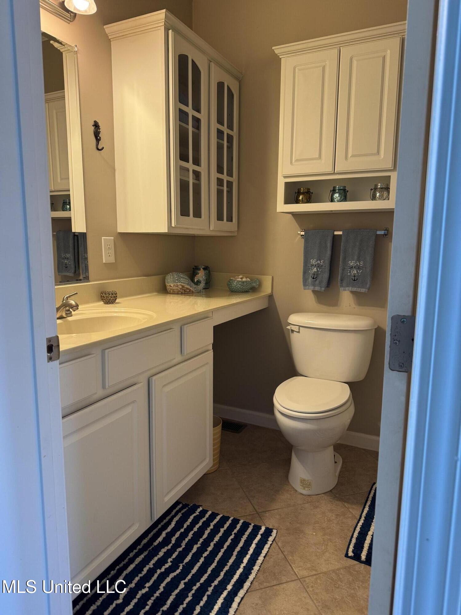1515 E Beach Boulevard #104, Pass Christian, Mississippi image 16