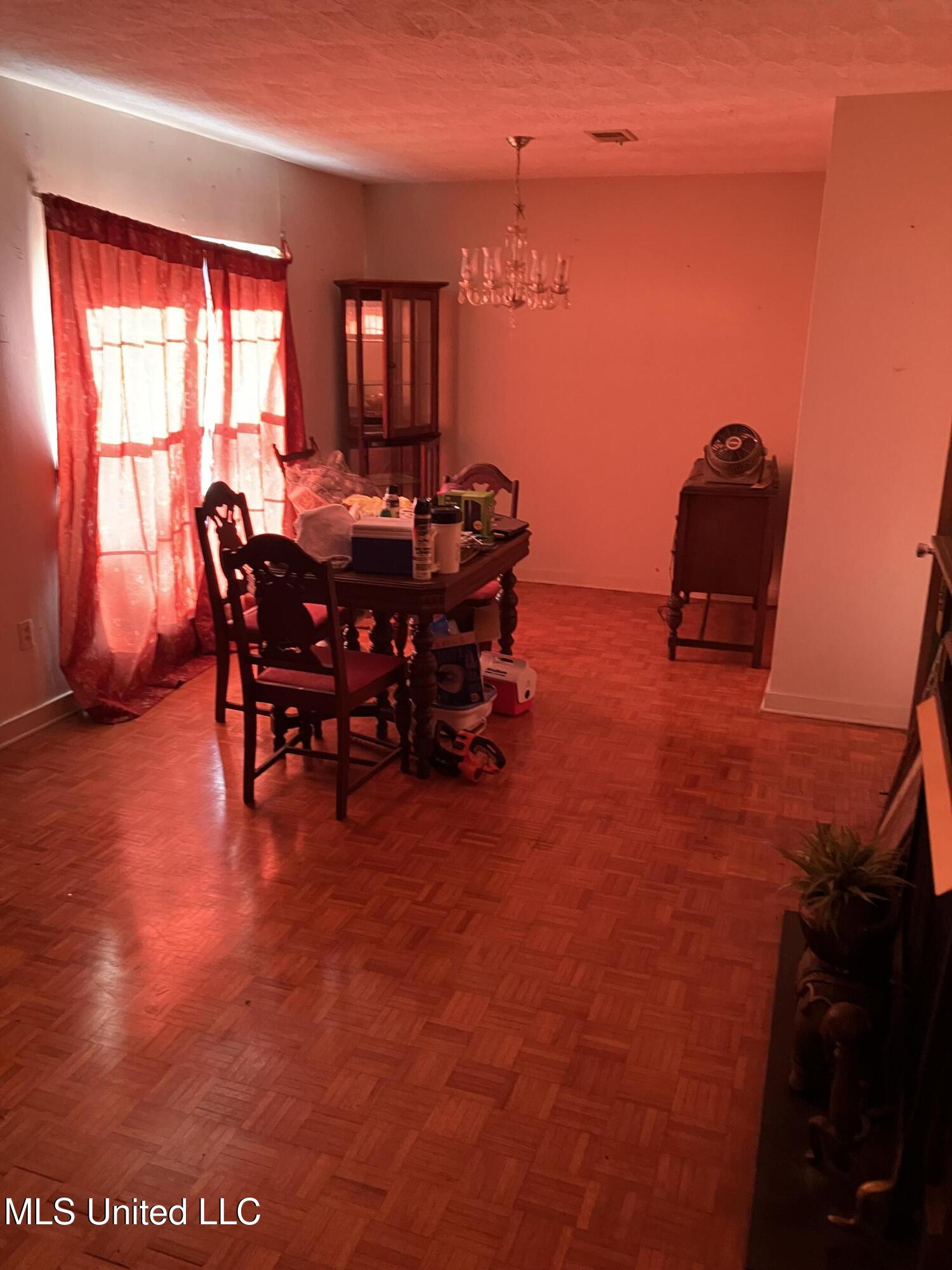 4326 Kingsroad Ave, Jackson, Mississippi image 2