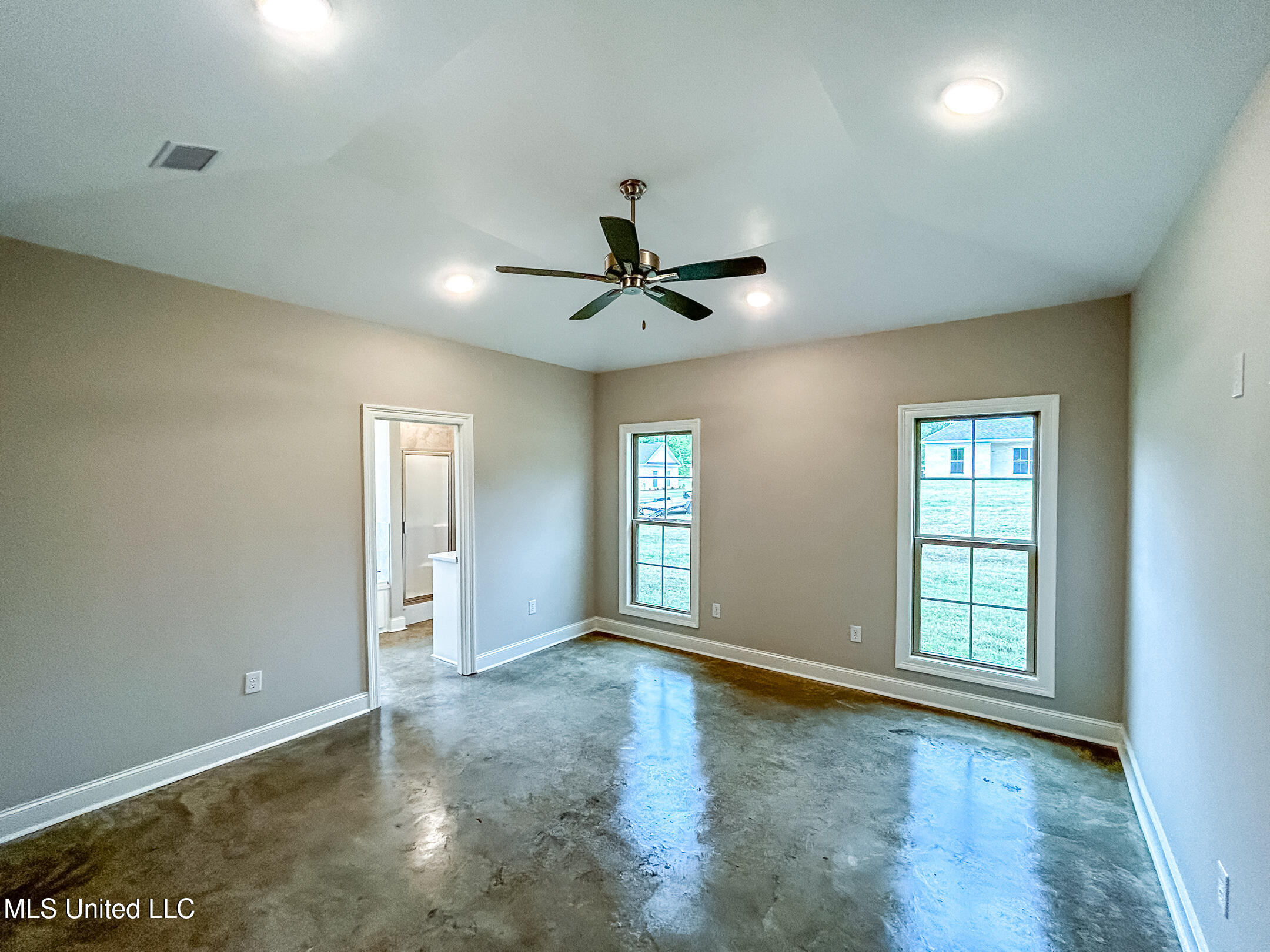 974 Riverside Lane, Pearl, Mississippi image 8