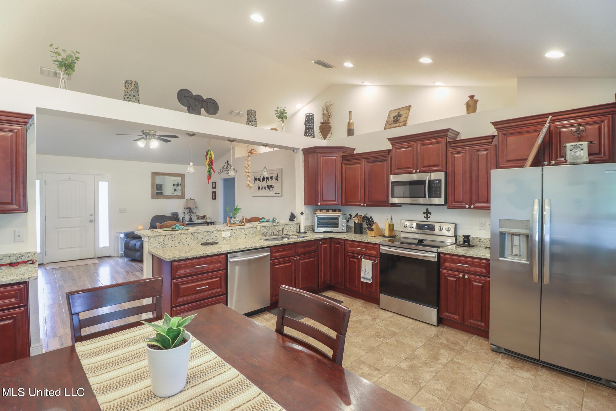 19601 Waltrip Way, Saucier, Mississippi image 10