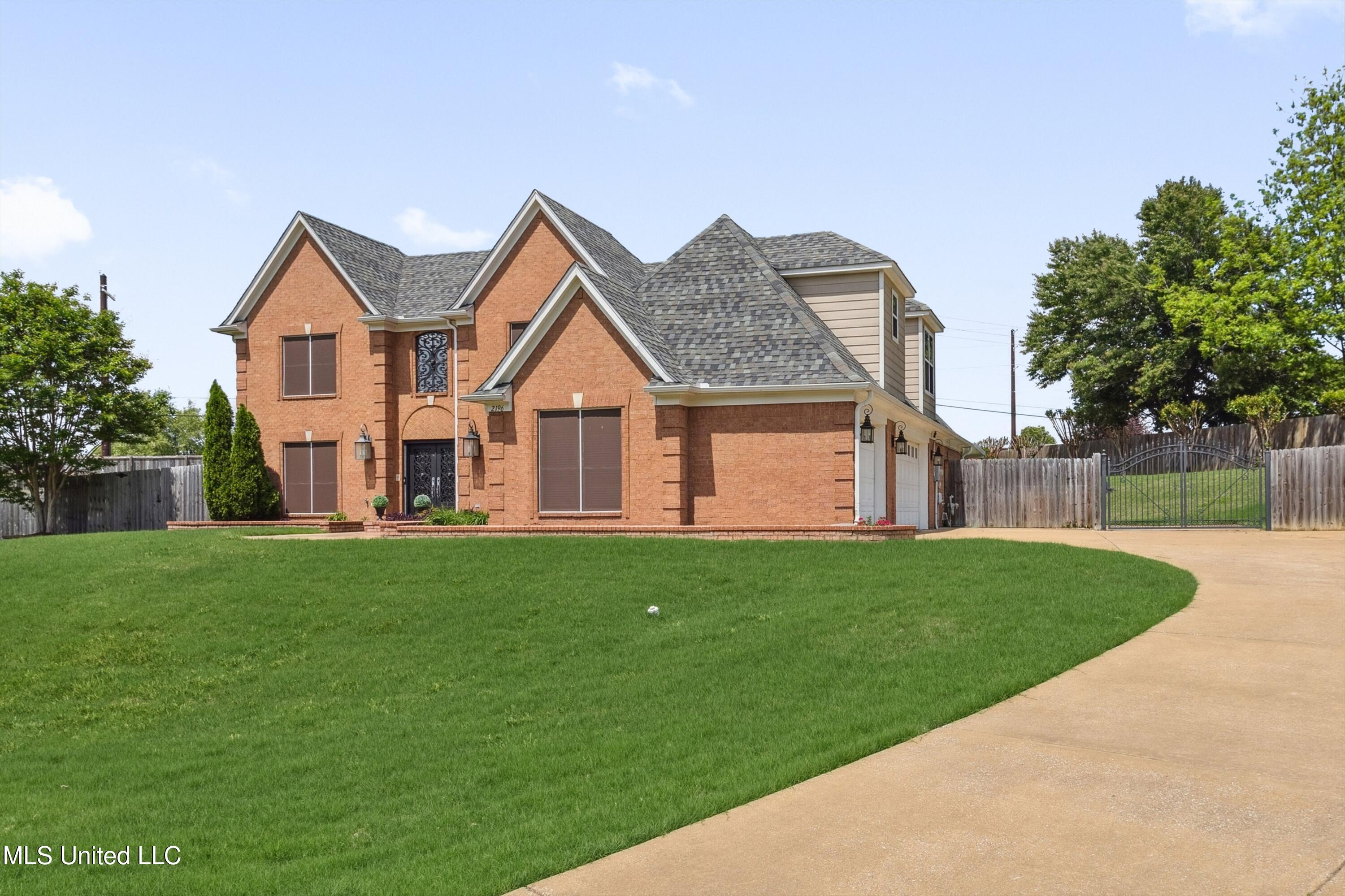 2196 Little Elk Cove, Southaven, Mississippi image 2