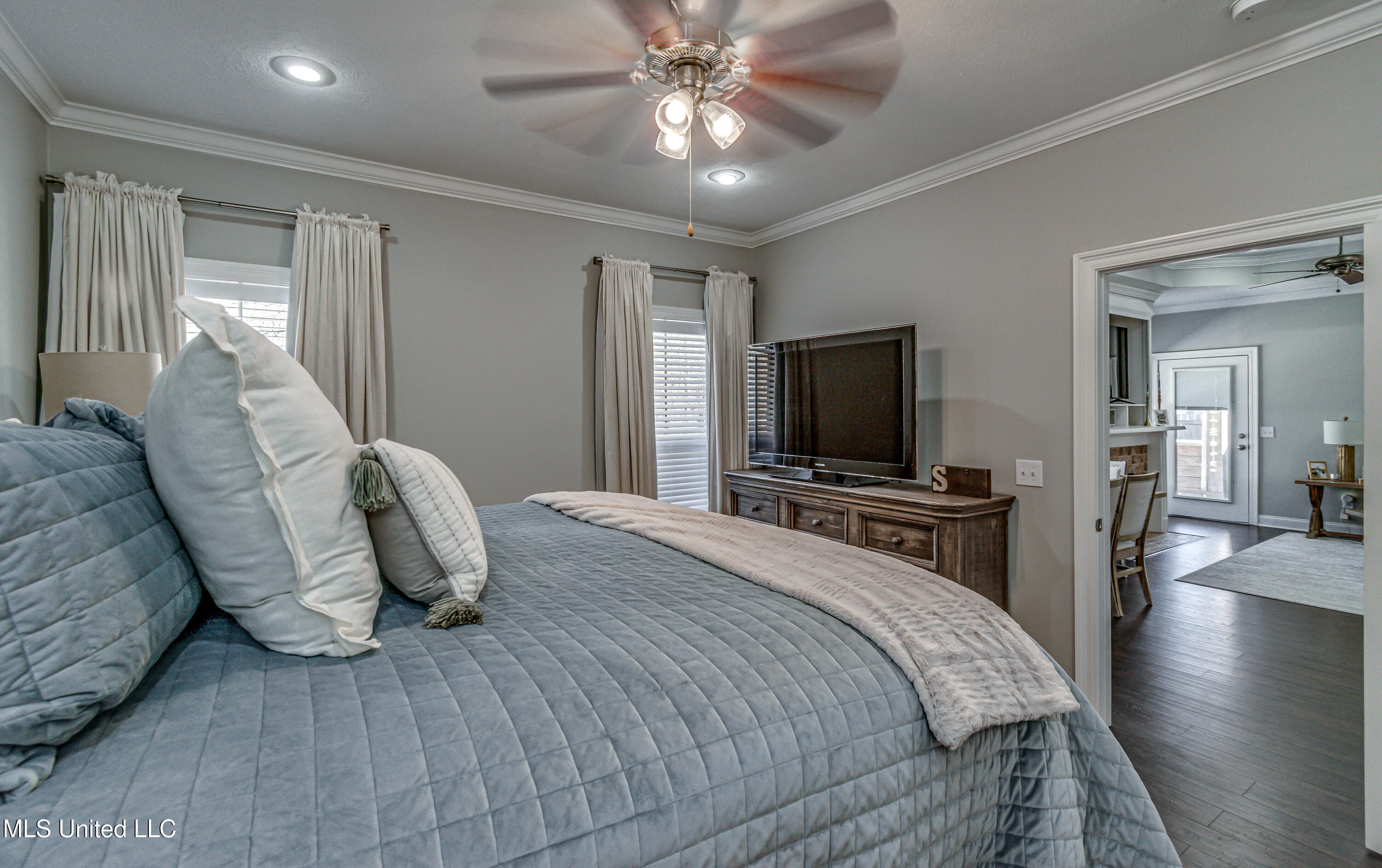 519 Oak Park Circle, Pearl, Mississippi image 24