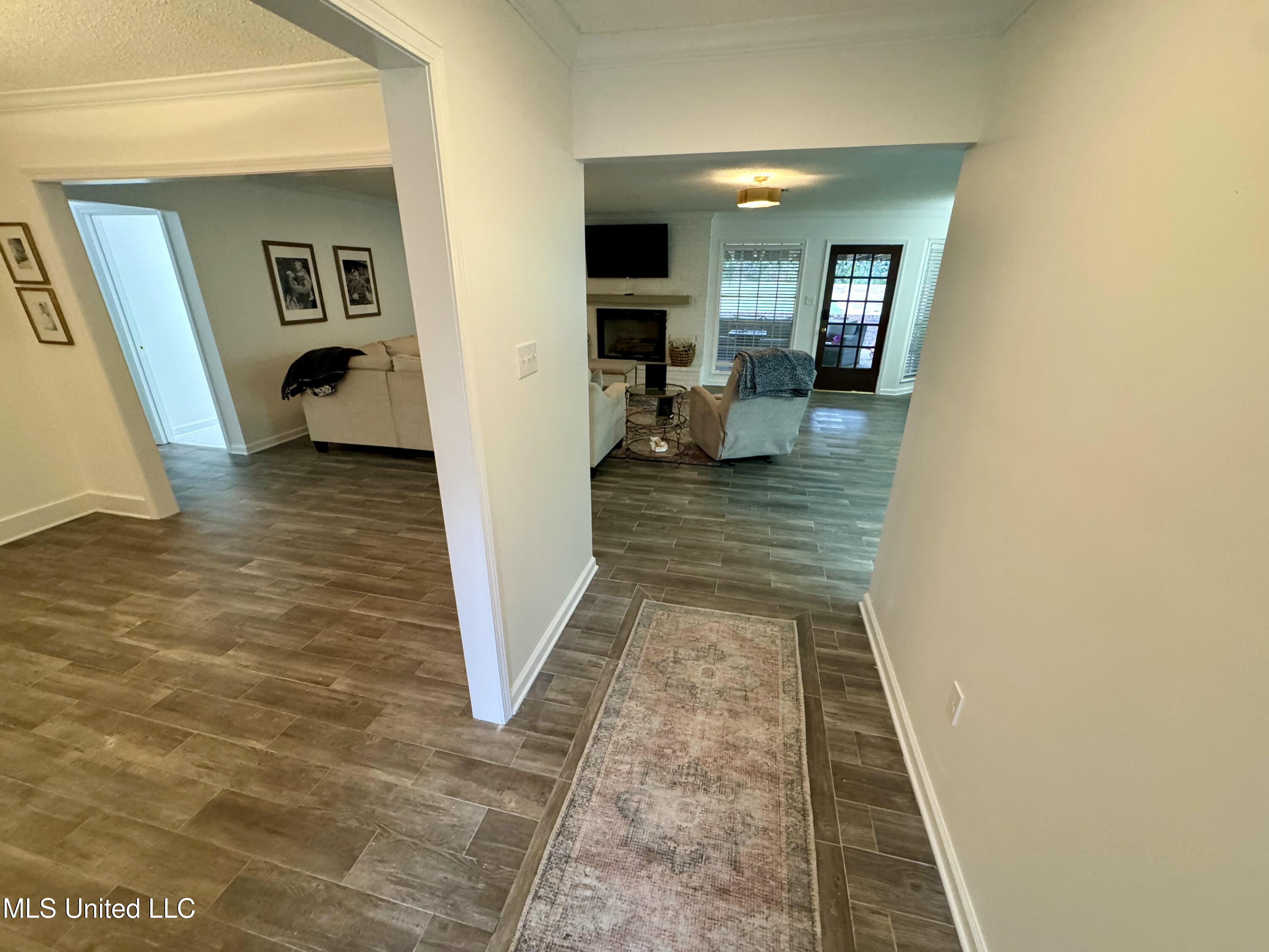 712 Alta Vista Drive, Greenwood, Mississippi image 4