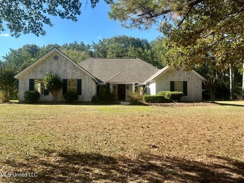 Homes For Sale - 163 Deer Run<br/> Magee, MS 39111