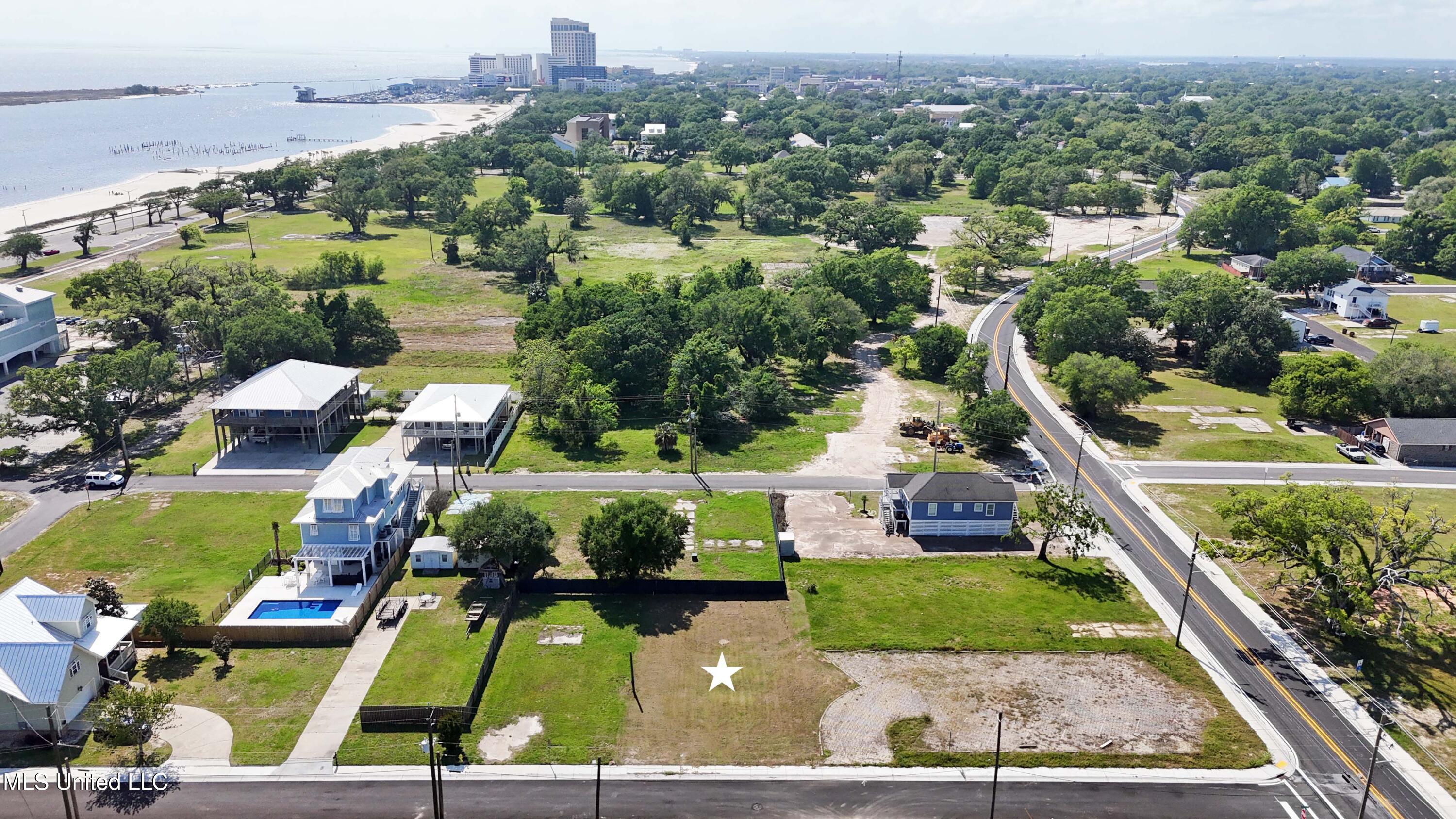 121 Sophie Street, Biloxi, Mississippi image 12