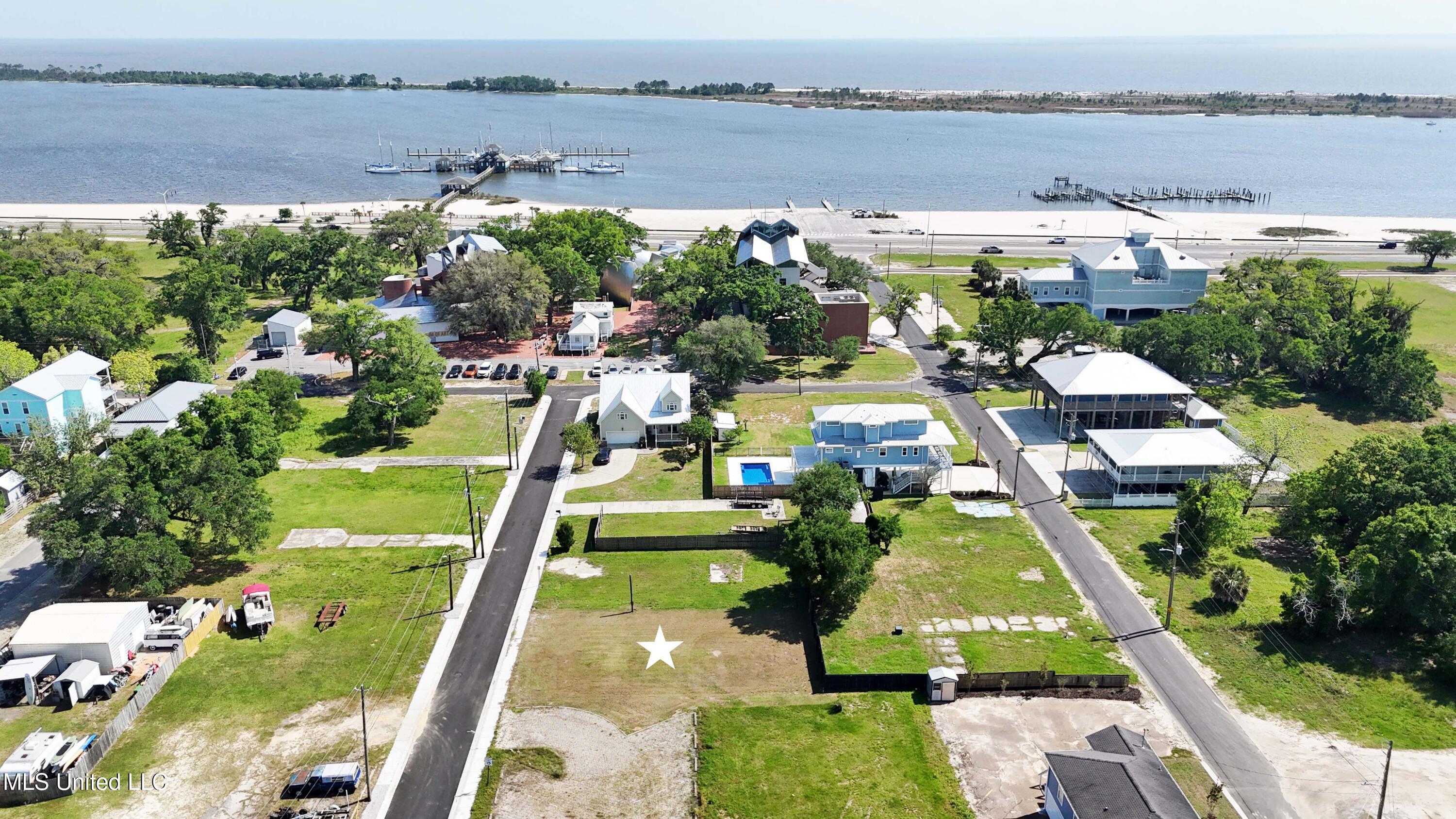 121 Sophie Street, Biloxi, Mississippi image 1