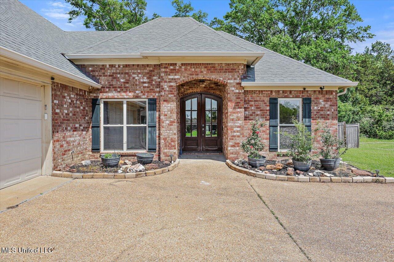153 Millhouse Drive, Madison, Mississippi image 3