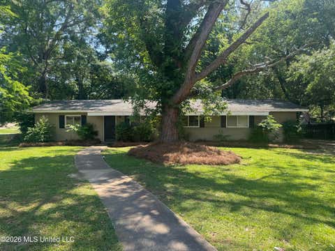 Homes For Sale - 106 Melrose Drive<br/> Hinds County, Jackson, MS 39211
