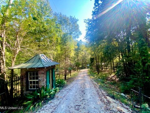 Vacant Land For Sale - 140 Westover Drive<br/> Hazlehurst, MS 39083