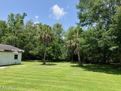 915 Robinson Street, Pass Christian, Mississippi image 11