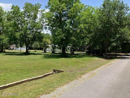 915 Robinson Street, Pass Christian, Mississippi image 39